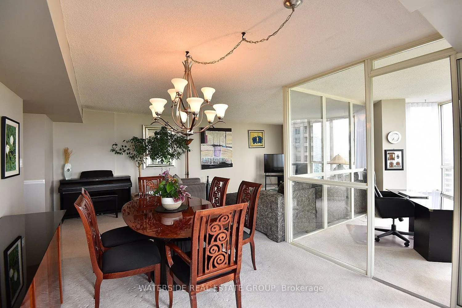 55 Kingsbridge Garden Circle #2210