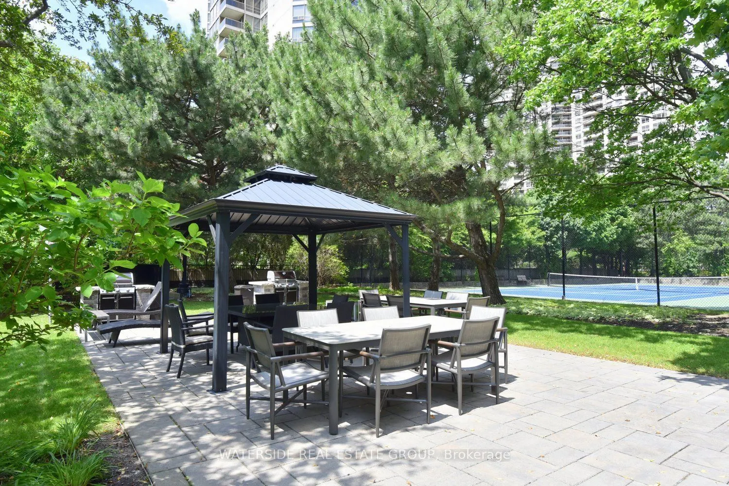 55 Kingsbridge Garden Circle #2210