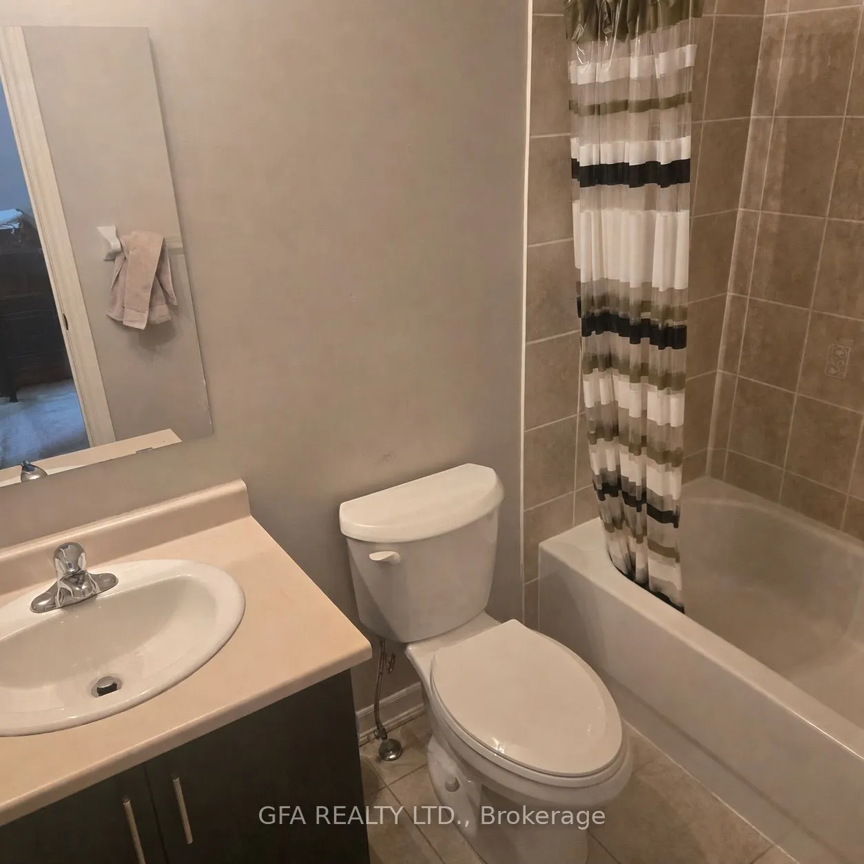 2600 GLENGARRY Road #9