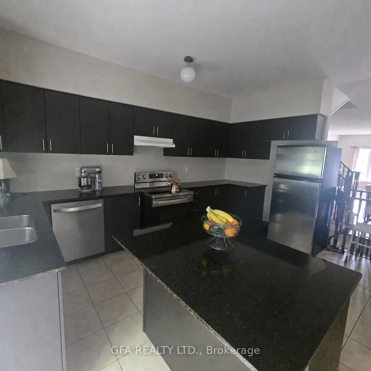 2600 GLENGARRY Road #9