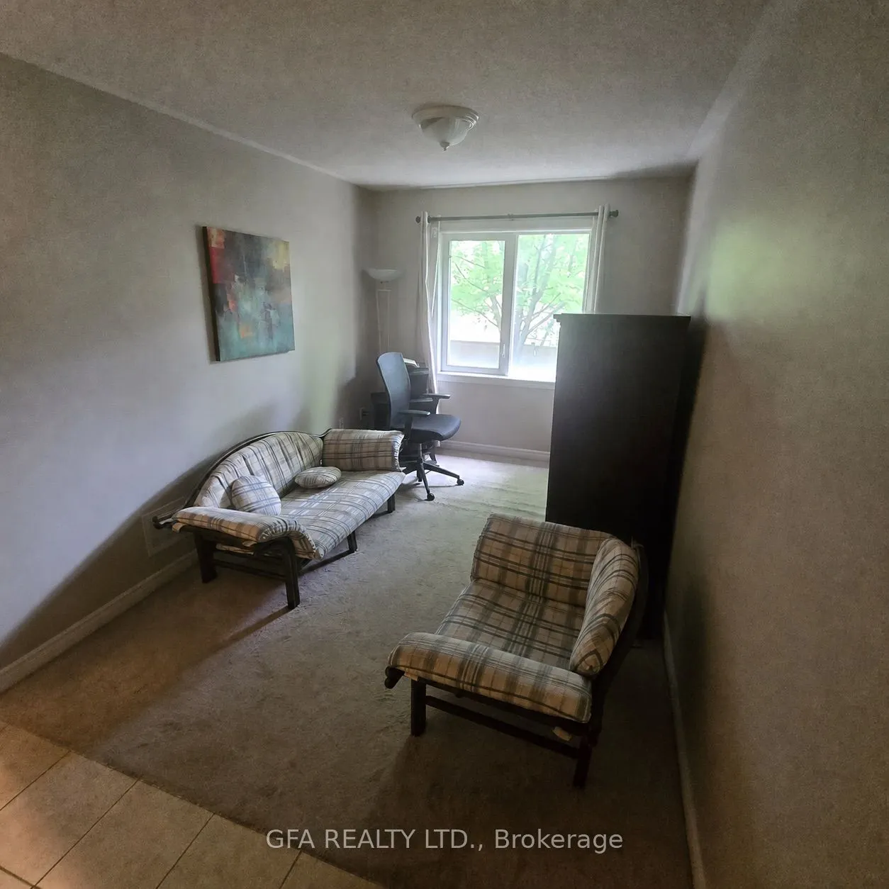 2600 GLENGARRY Road #9