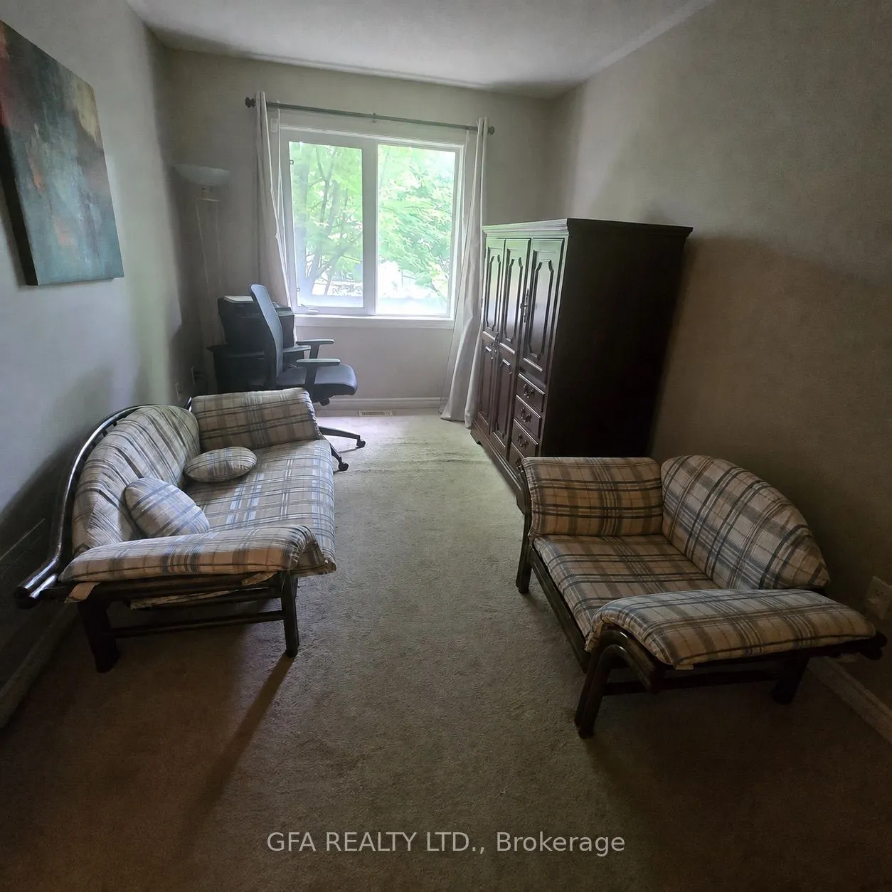 2600 GLENGARRY Road #9