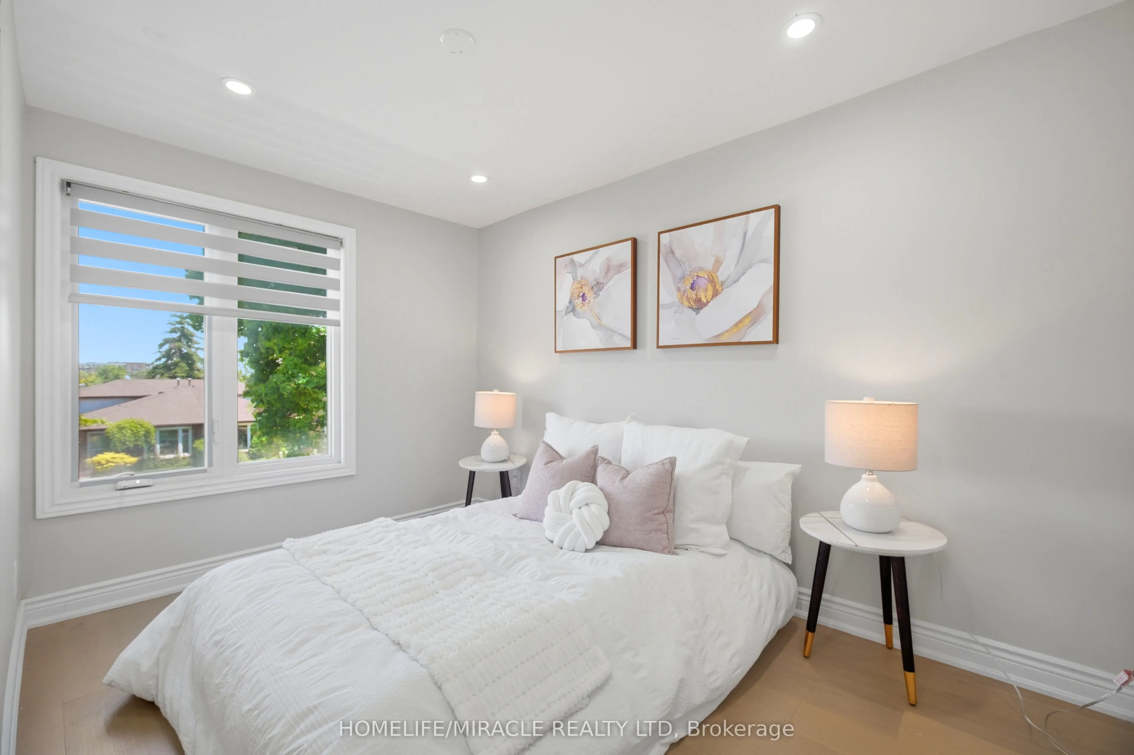 96 Bonham Boulevard