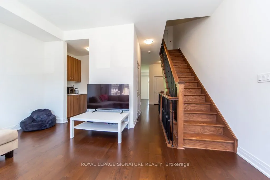 102 Salina Street