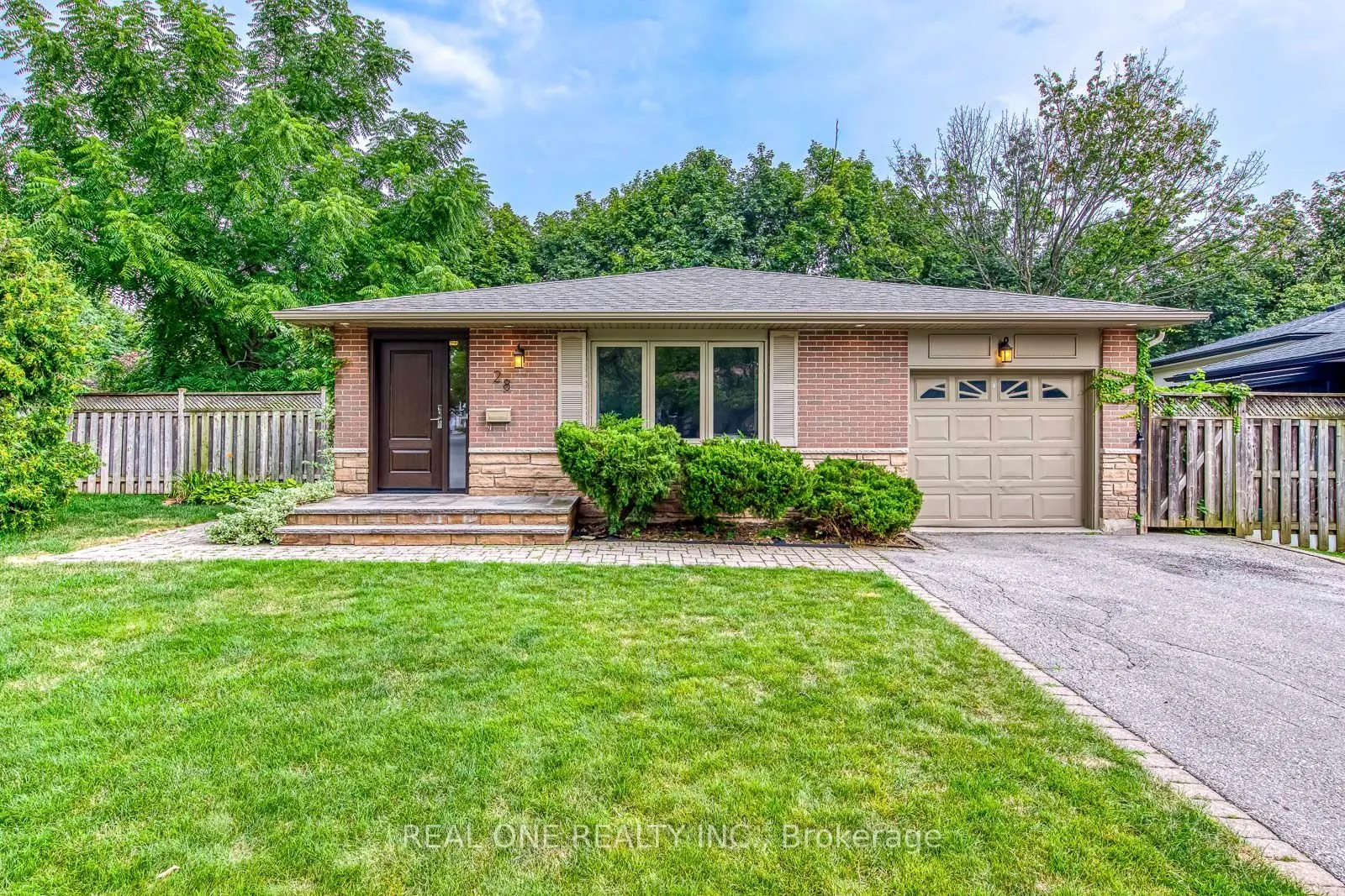 28 Osborne Crescent