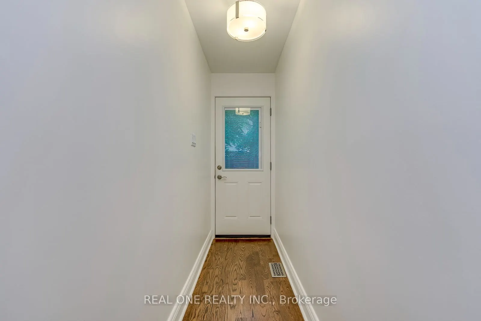 28 Osborne Crescent