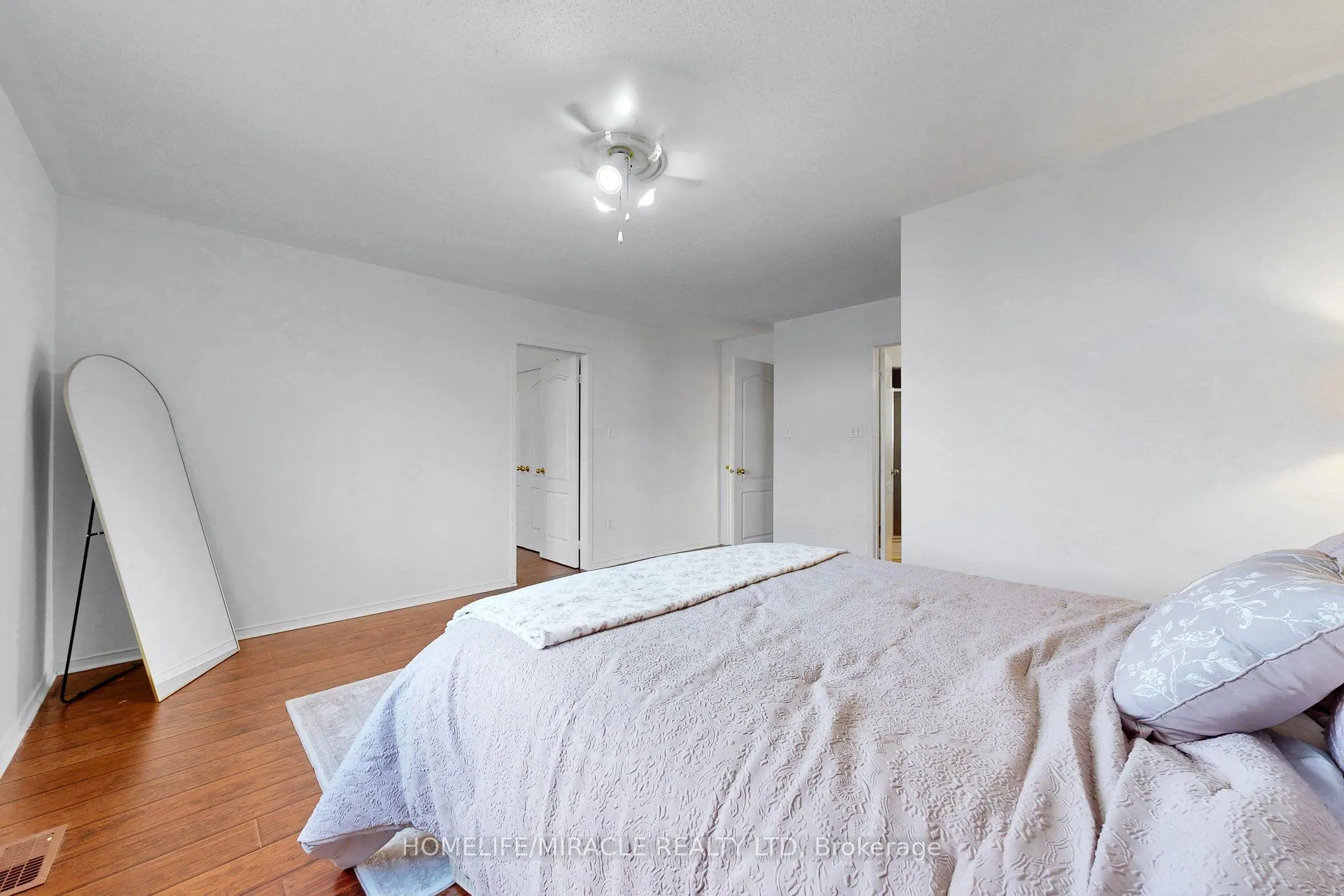 3852 Brinwood Gate