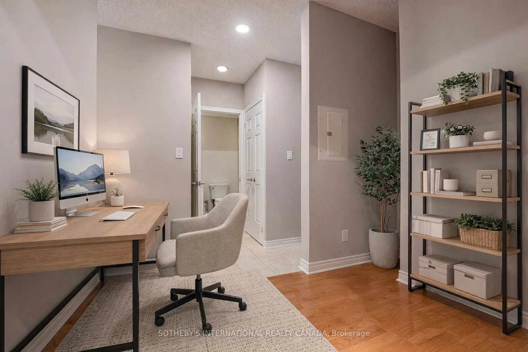3085 Bloor Street W #108