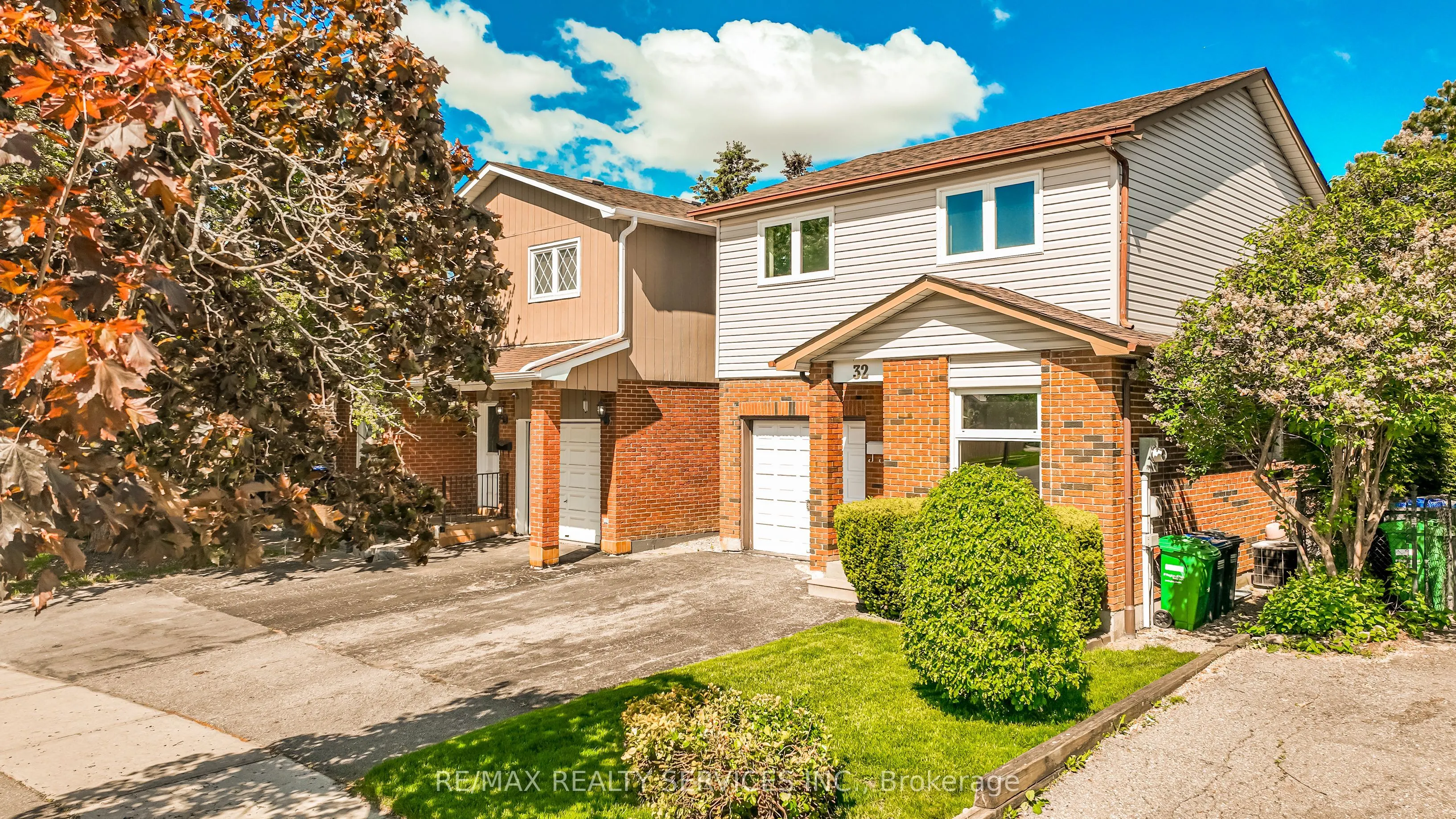 32 Winterfold Drive