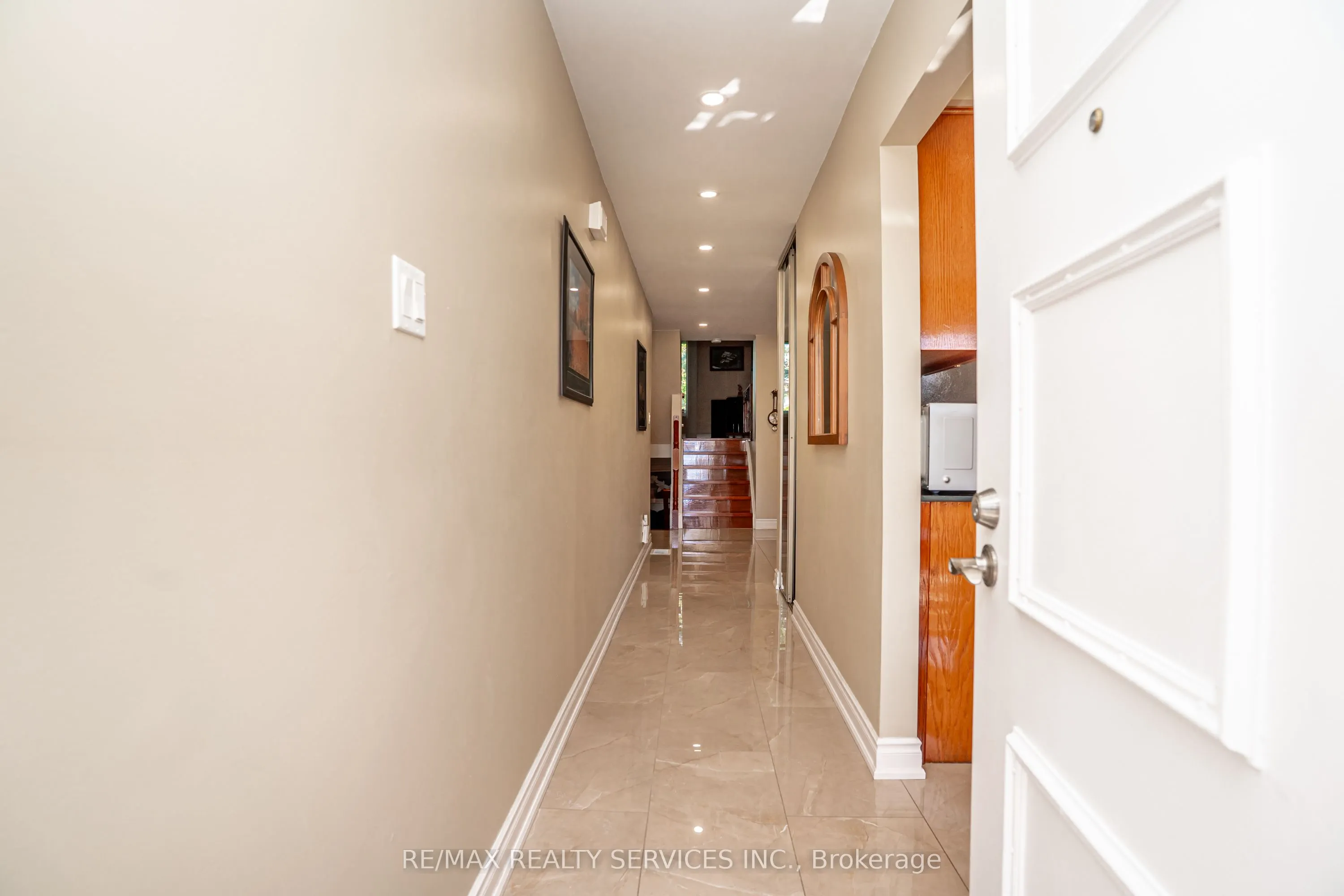 32 Winterfold Drive