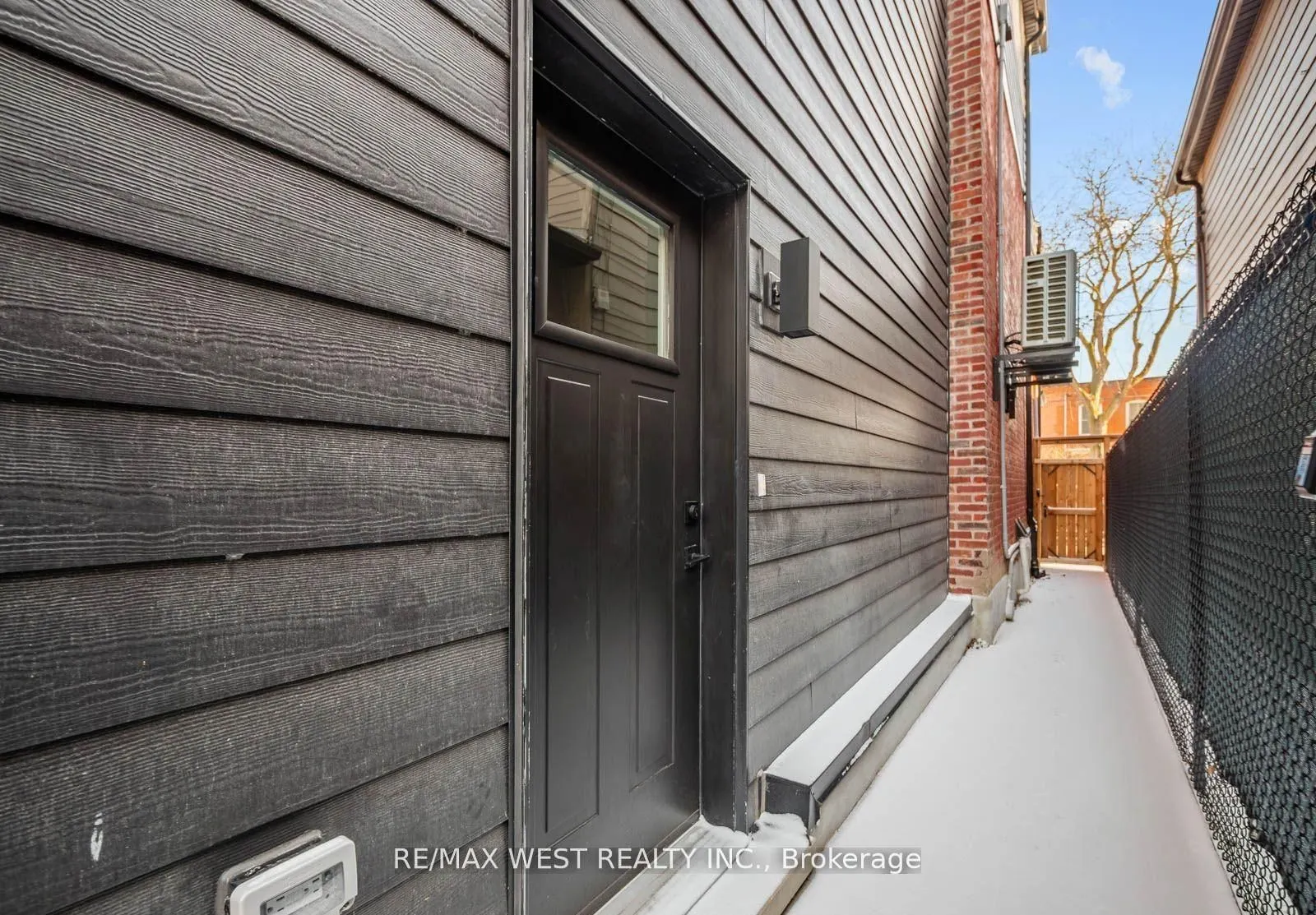 64 Gwynne Avenue