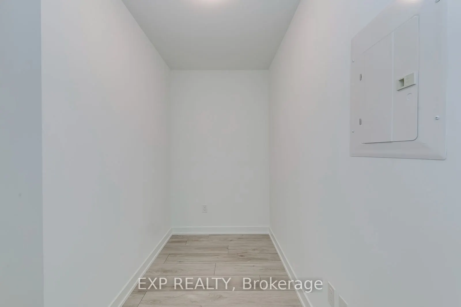 1035 Southdown Road #1605