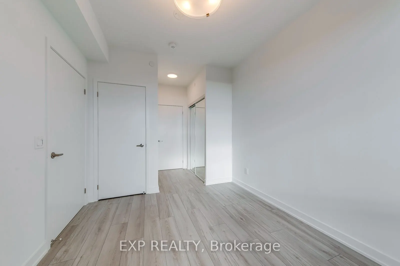 1035 Southdown Road #1605