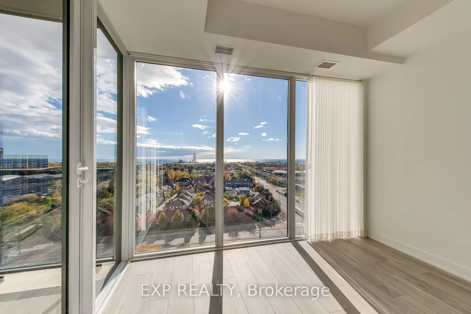 1035 Southdown Road #1605