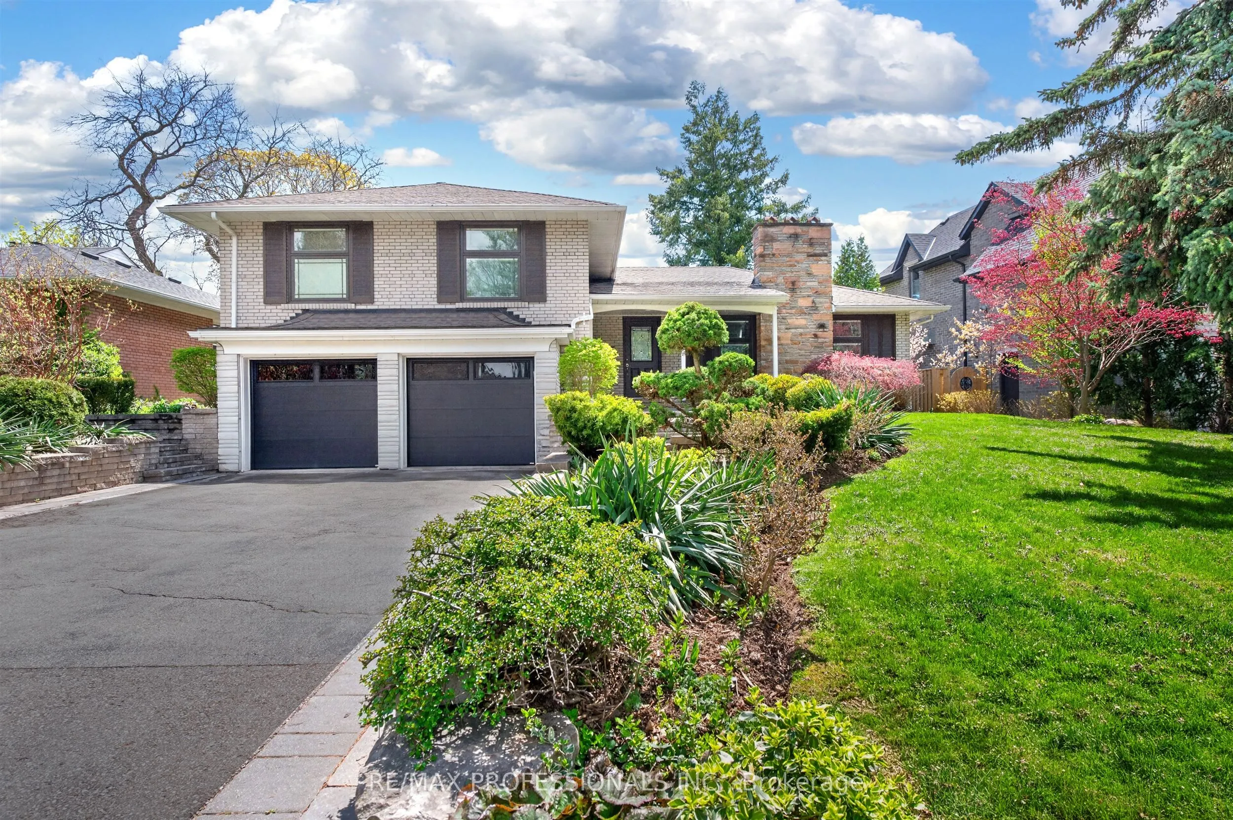 64 Ravensbourne Crescent