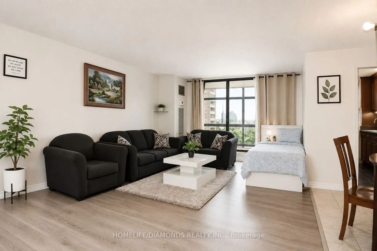 18 Knightsbridge Road #1411