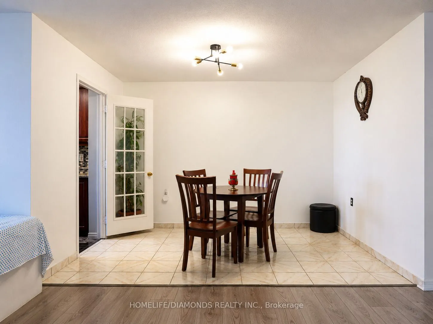 18 Knightsbridge Road #1411