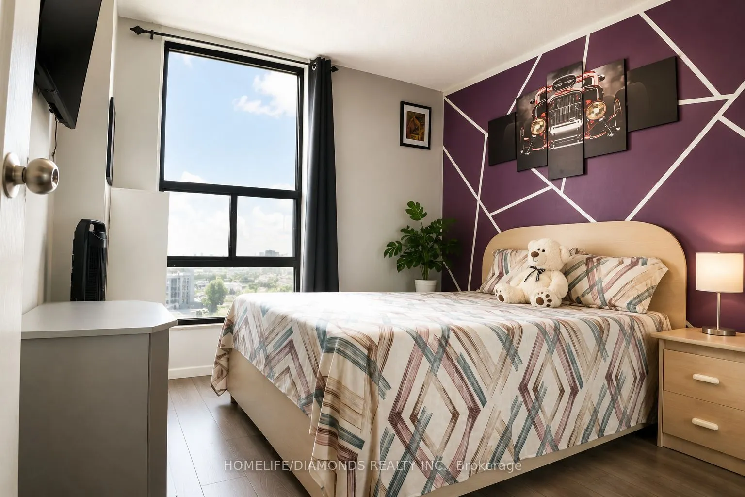 18 Knightsbridge Road #1411