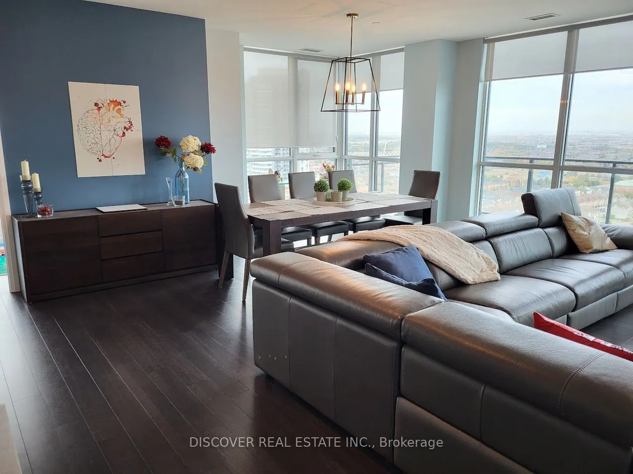 55 Eglinton Avenue W #2402