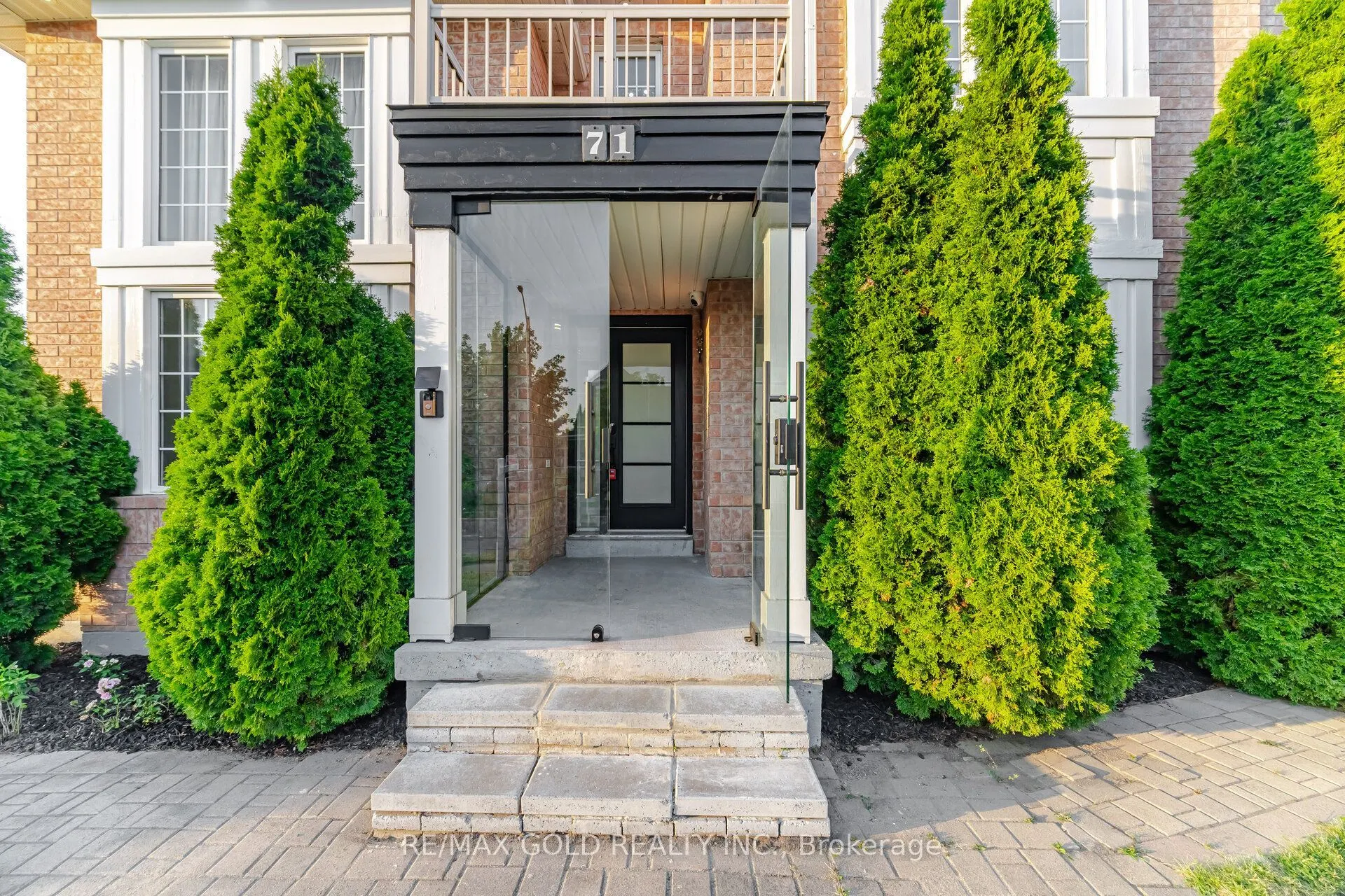 71 LEAGATE Street