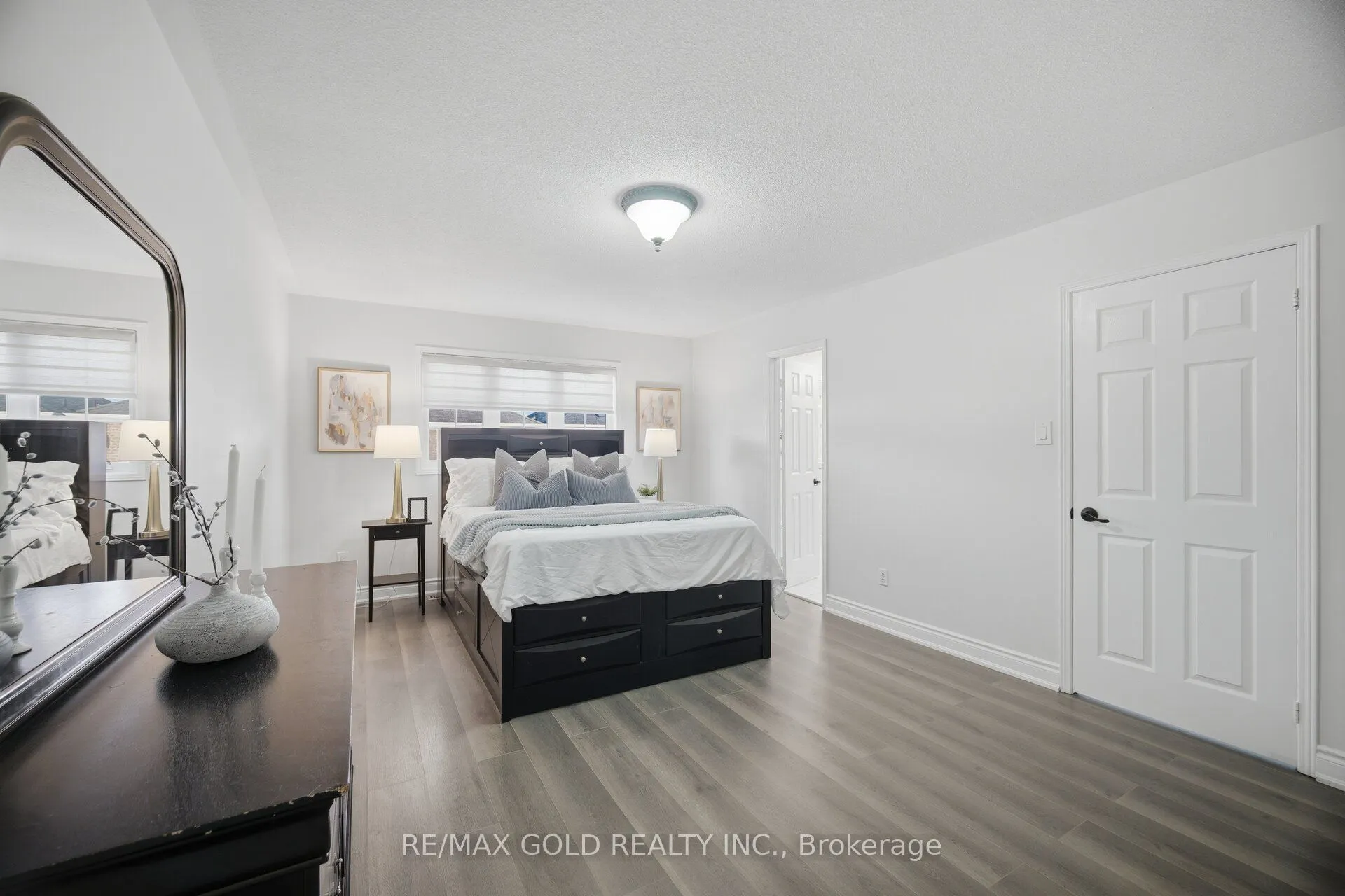 71 LEAGATE Street