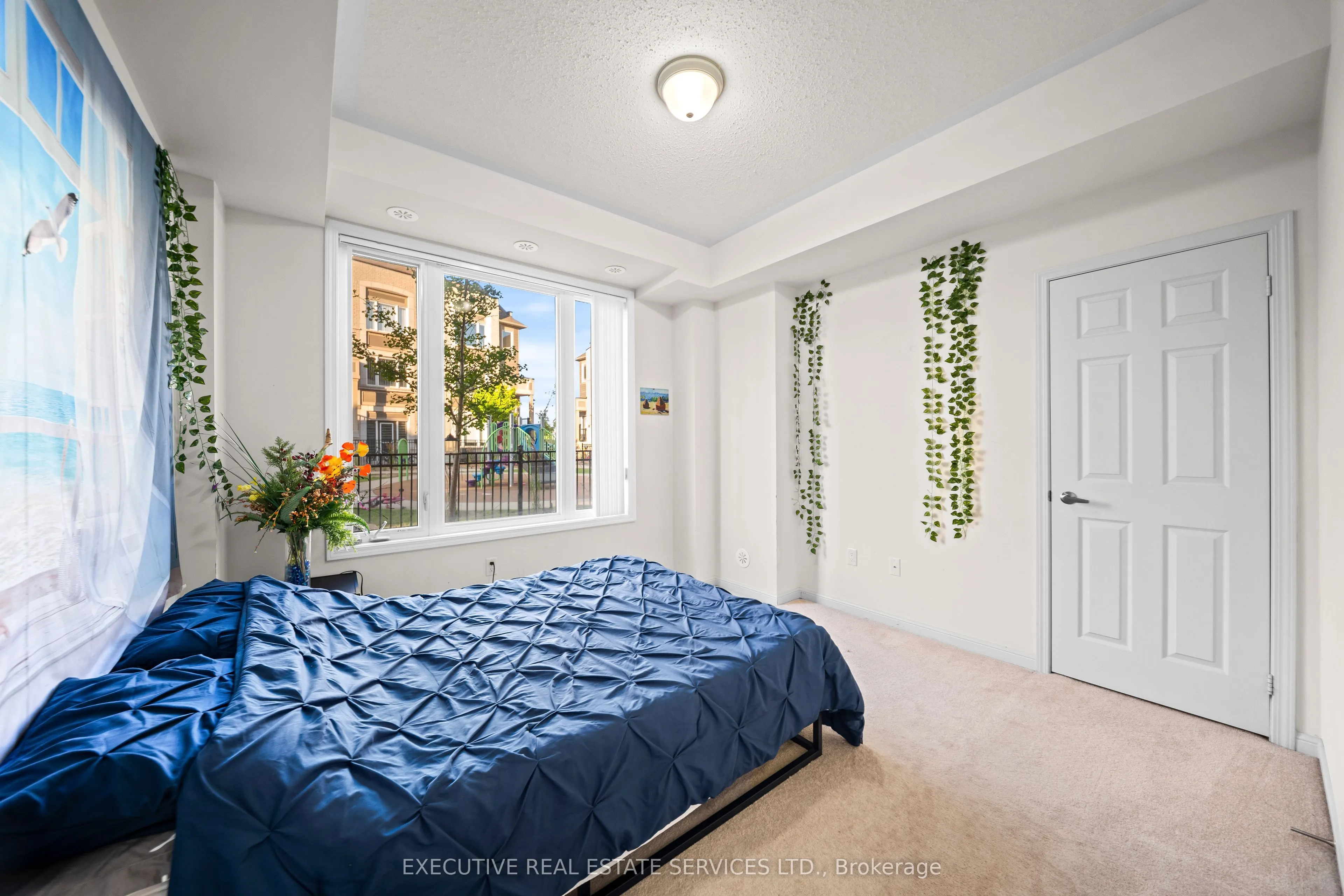 1 Beckenrose Court #144