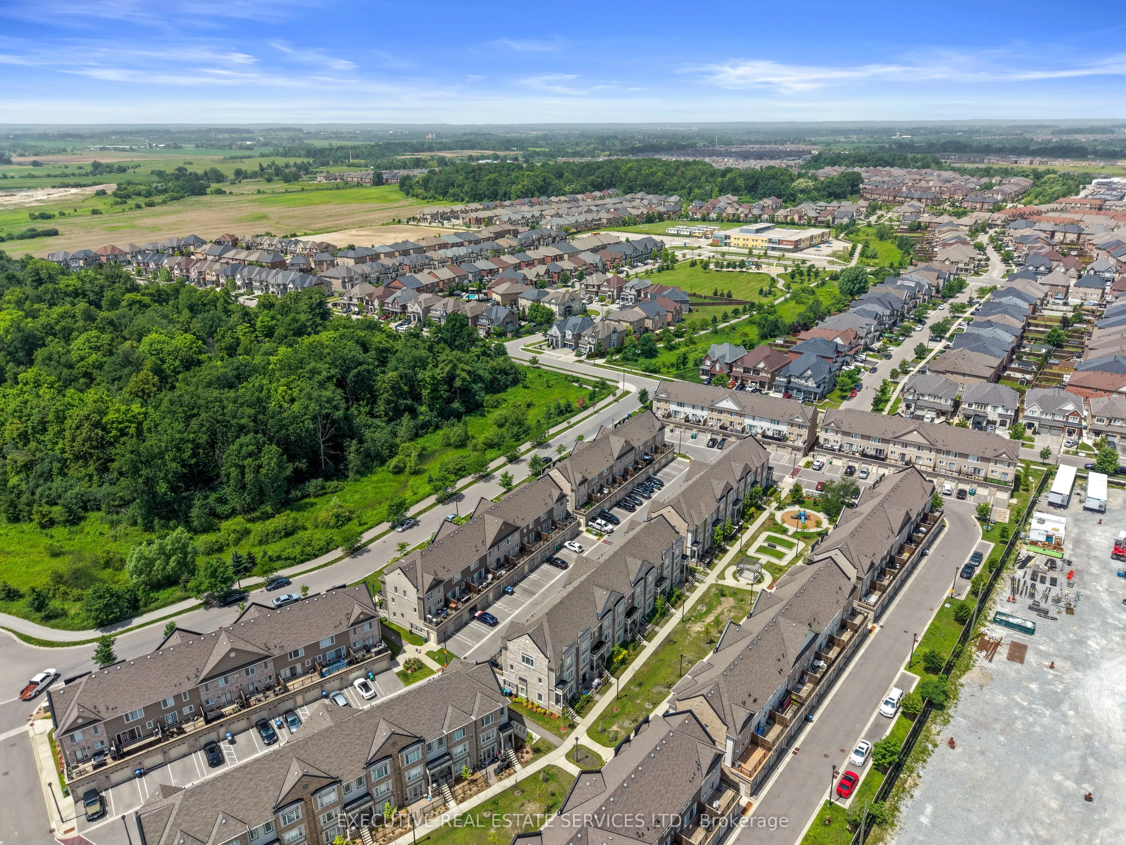 1 Beckenrose Court #144