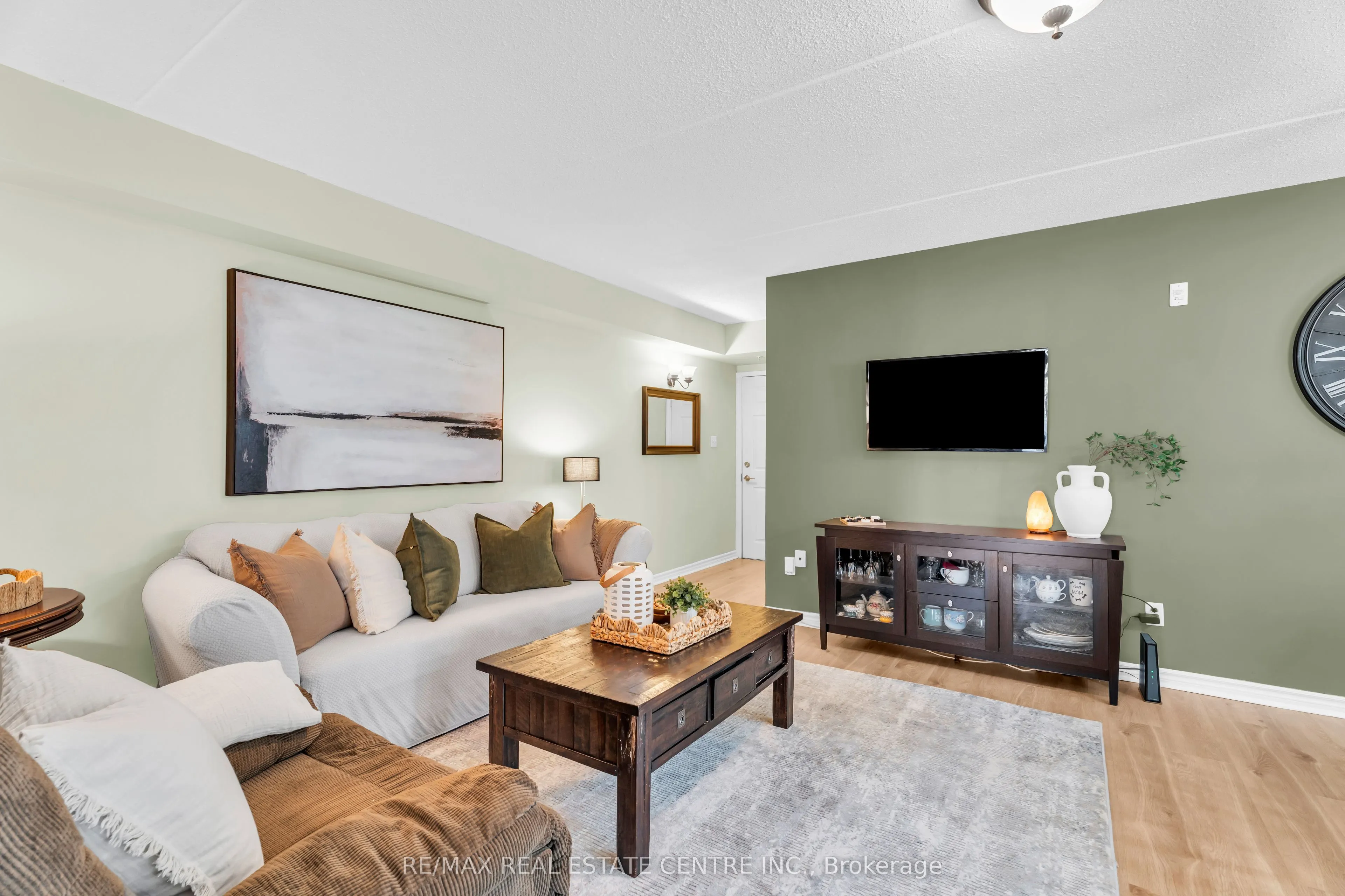 1479 Maple Avenue #102