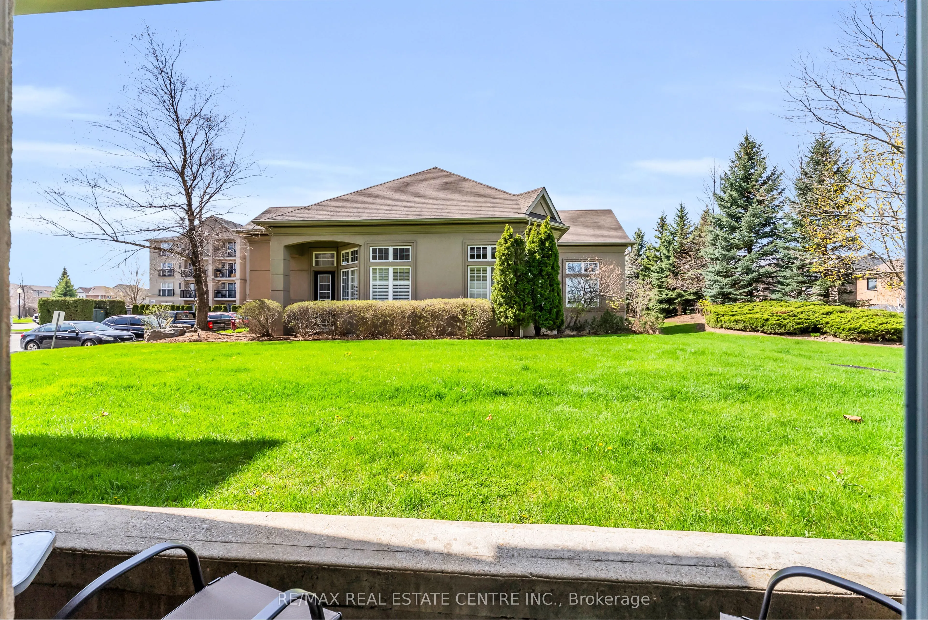 1479 Maple Avenue #102