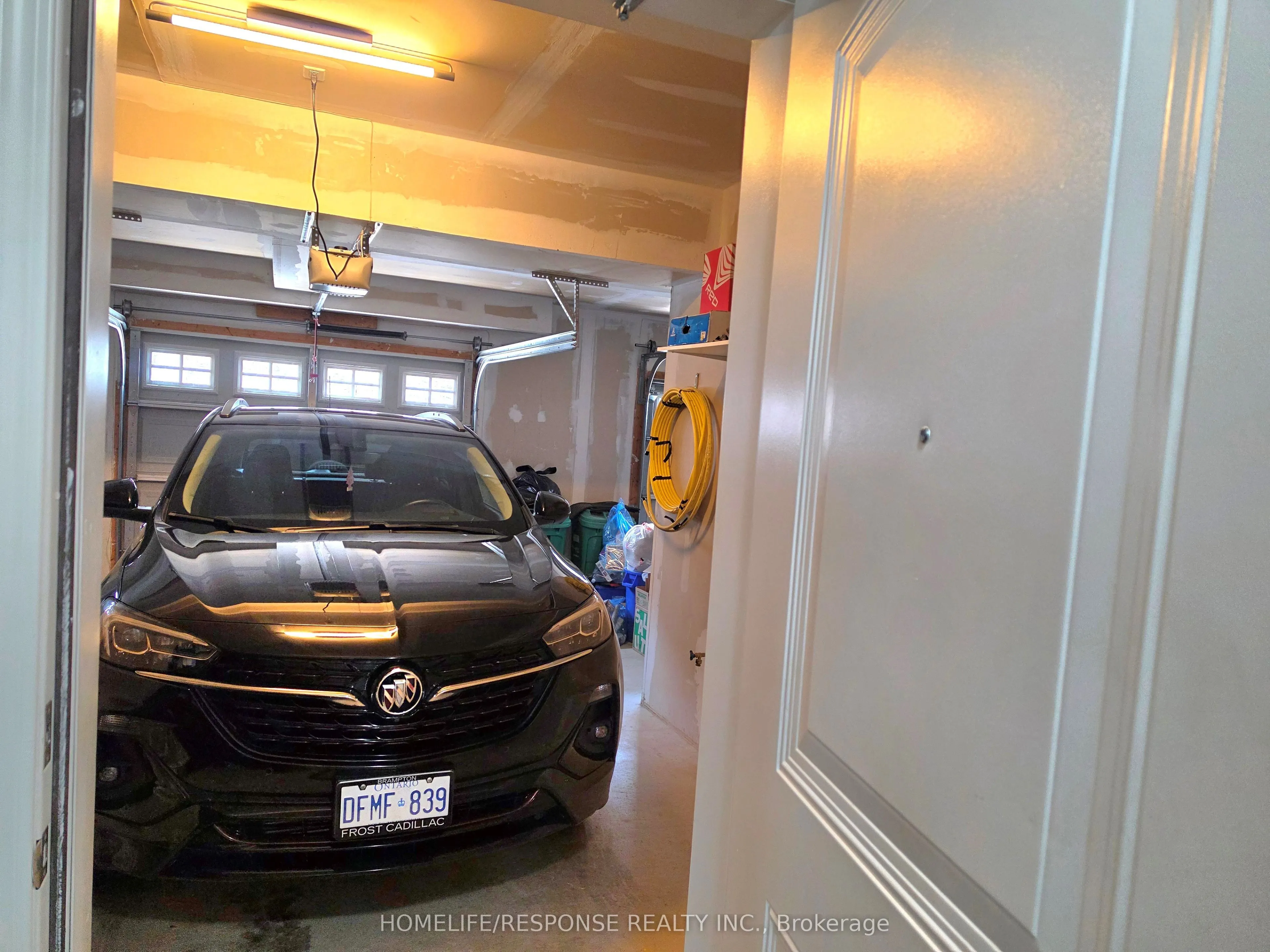 3175 BOXFORD Crescent #5