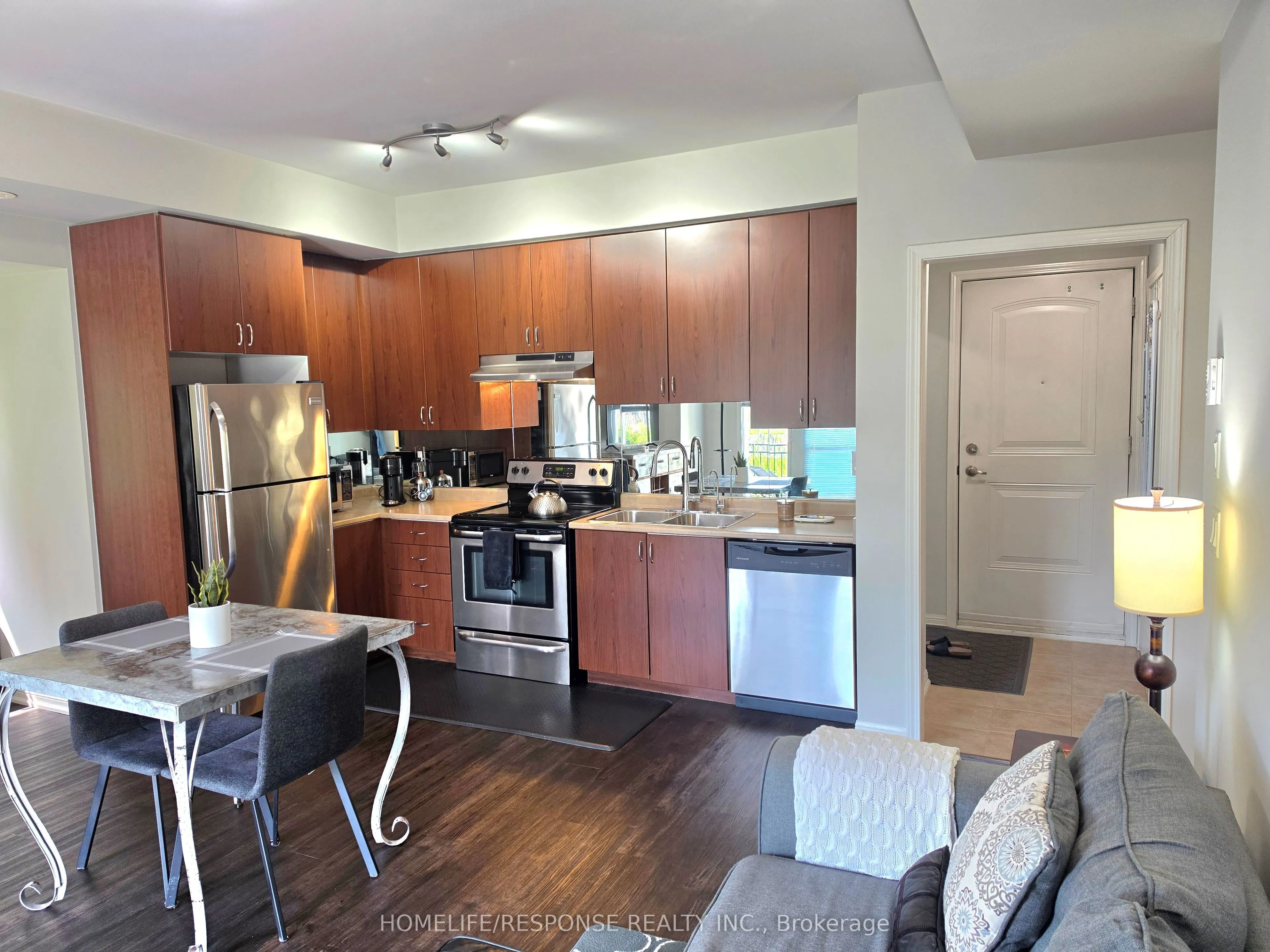 3175 BOXFORD Crescent #5