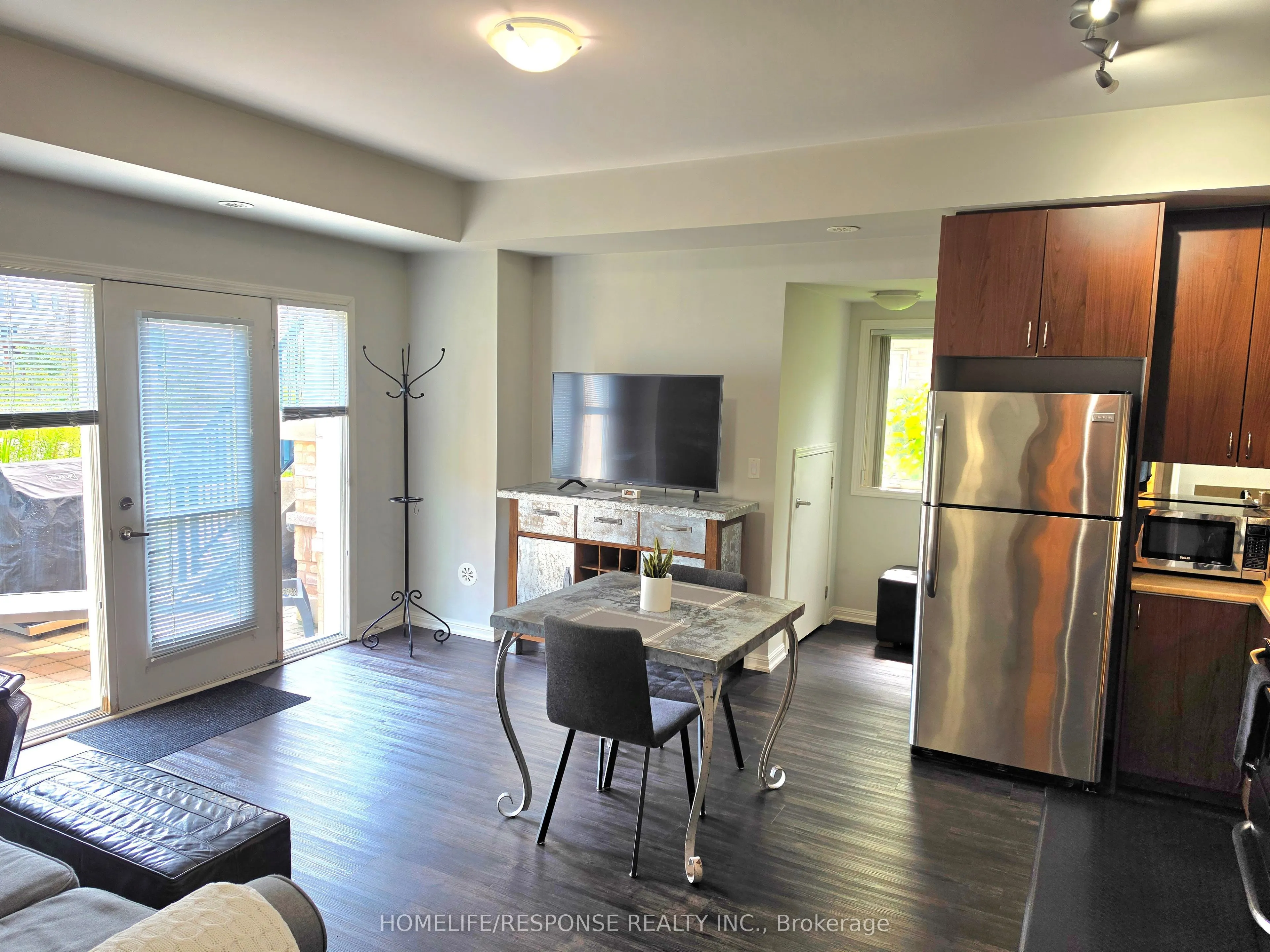 3175 BOXFORD Crescent #5