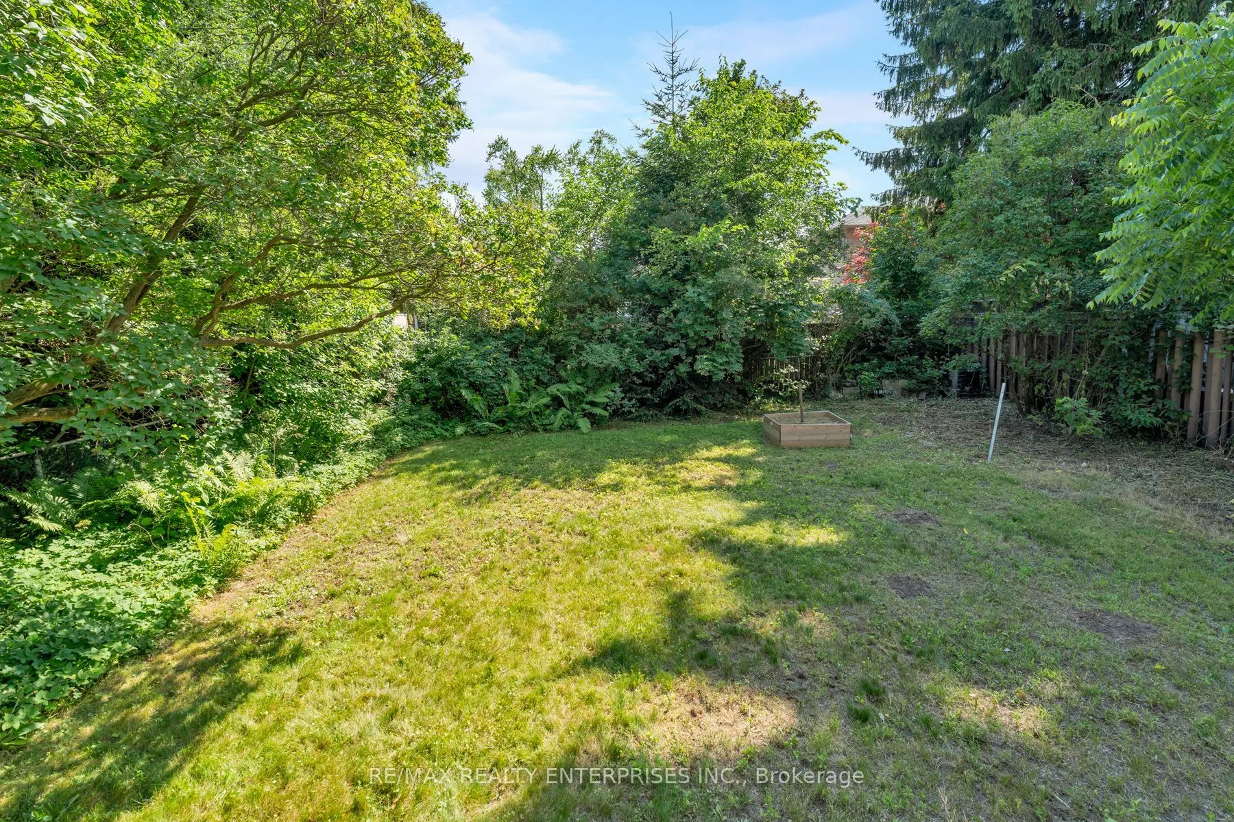 52 Briarwood Avenue