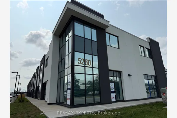 5260 Solar Drive #14