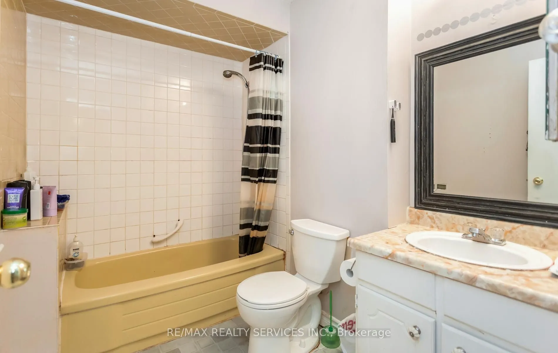 2605 Woodchester Drive #50