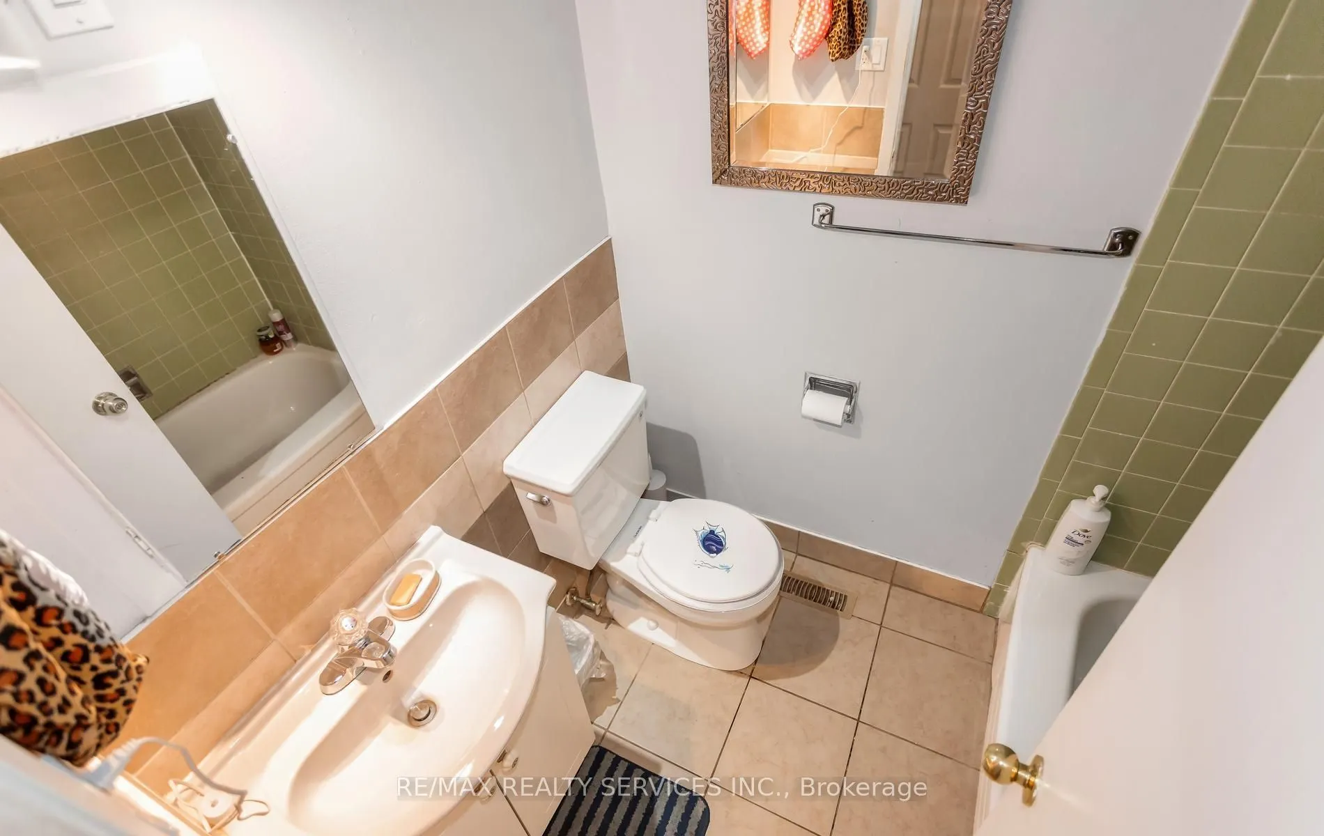 2605 Woodchester Drive #50