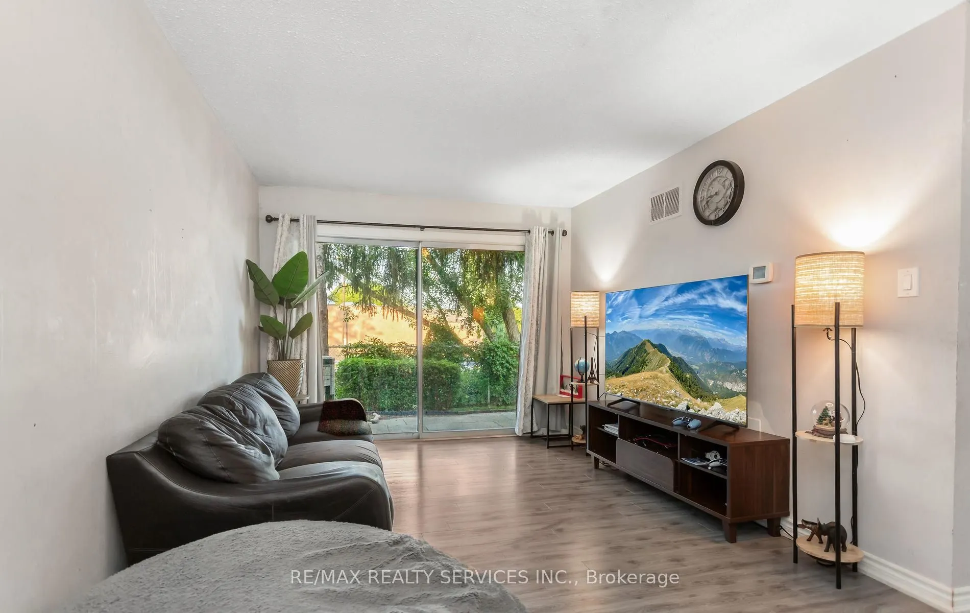 2605 Woodchester Drive #50