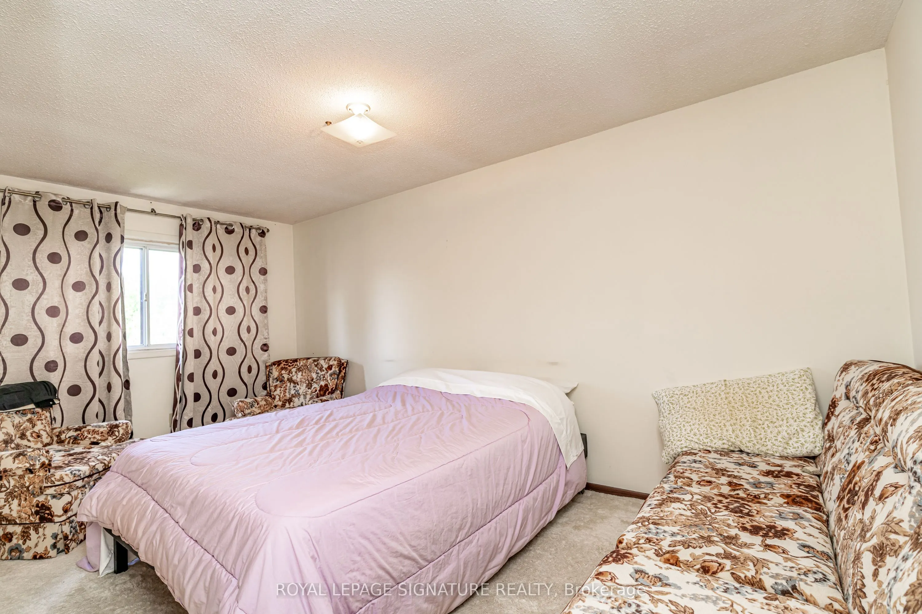 4040 Silverhaze Road