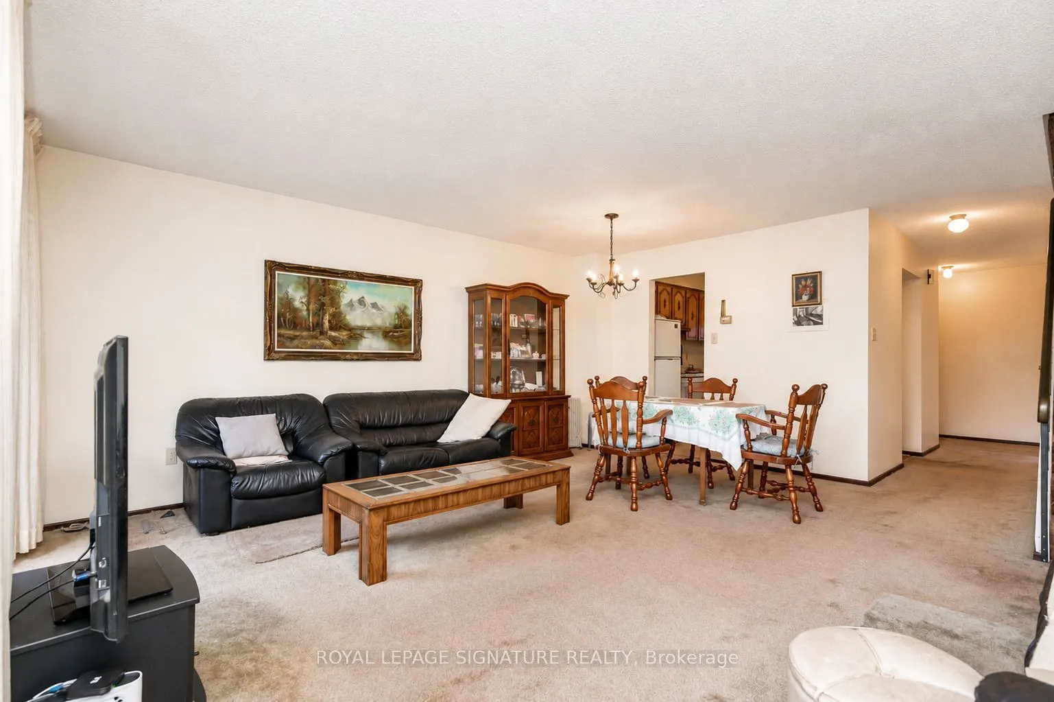 4040 Silverhaze Road
