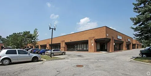 12 Falconer Drive #11
