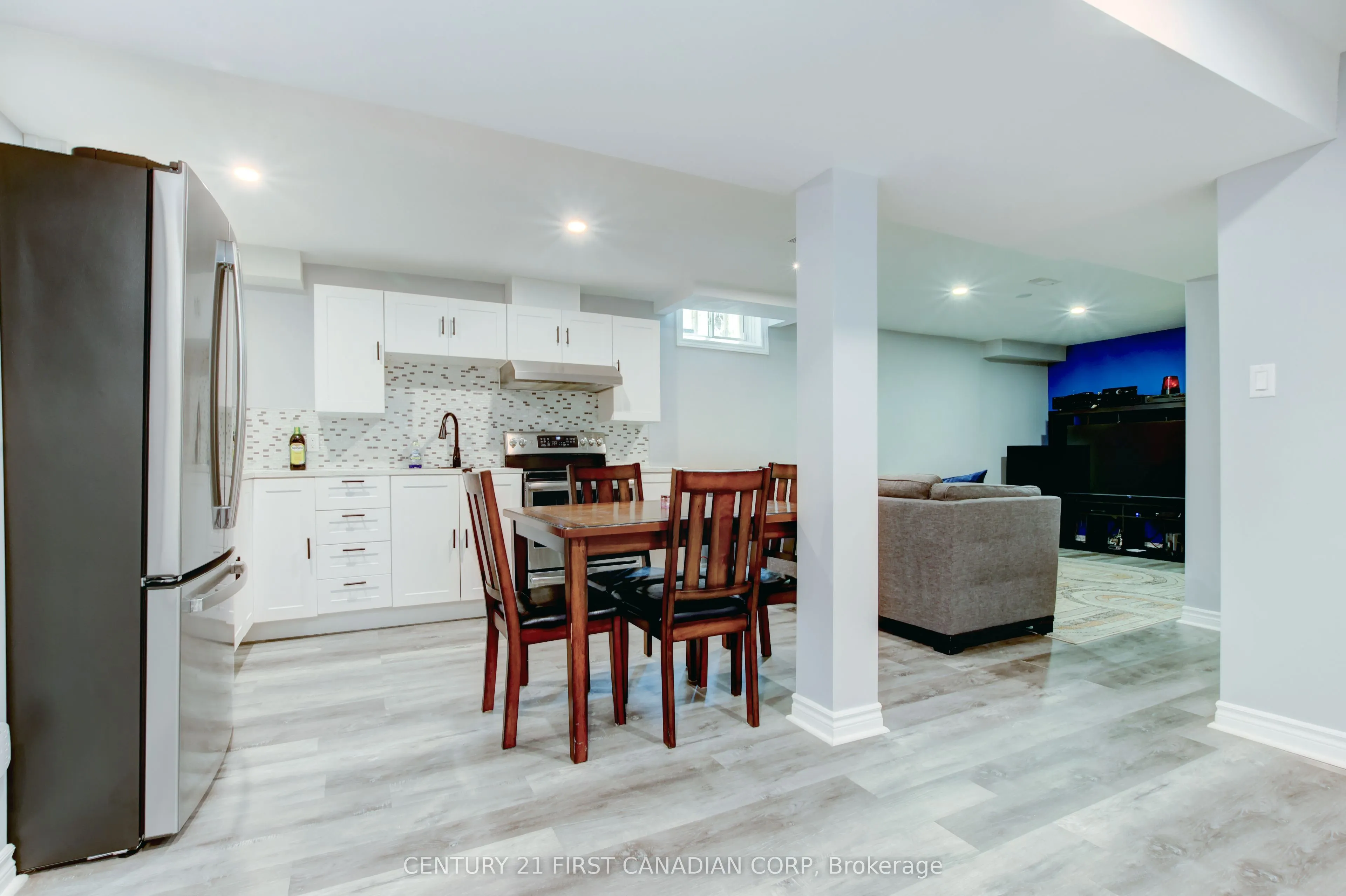 79 Newbridge Crescent