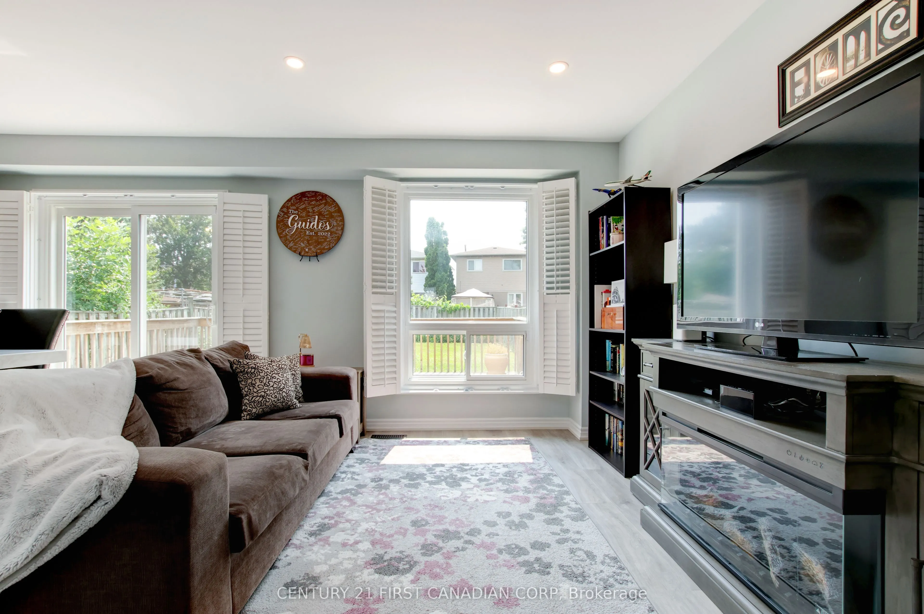 79 Newbridge Crescent