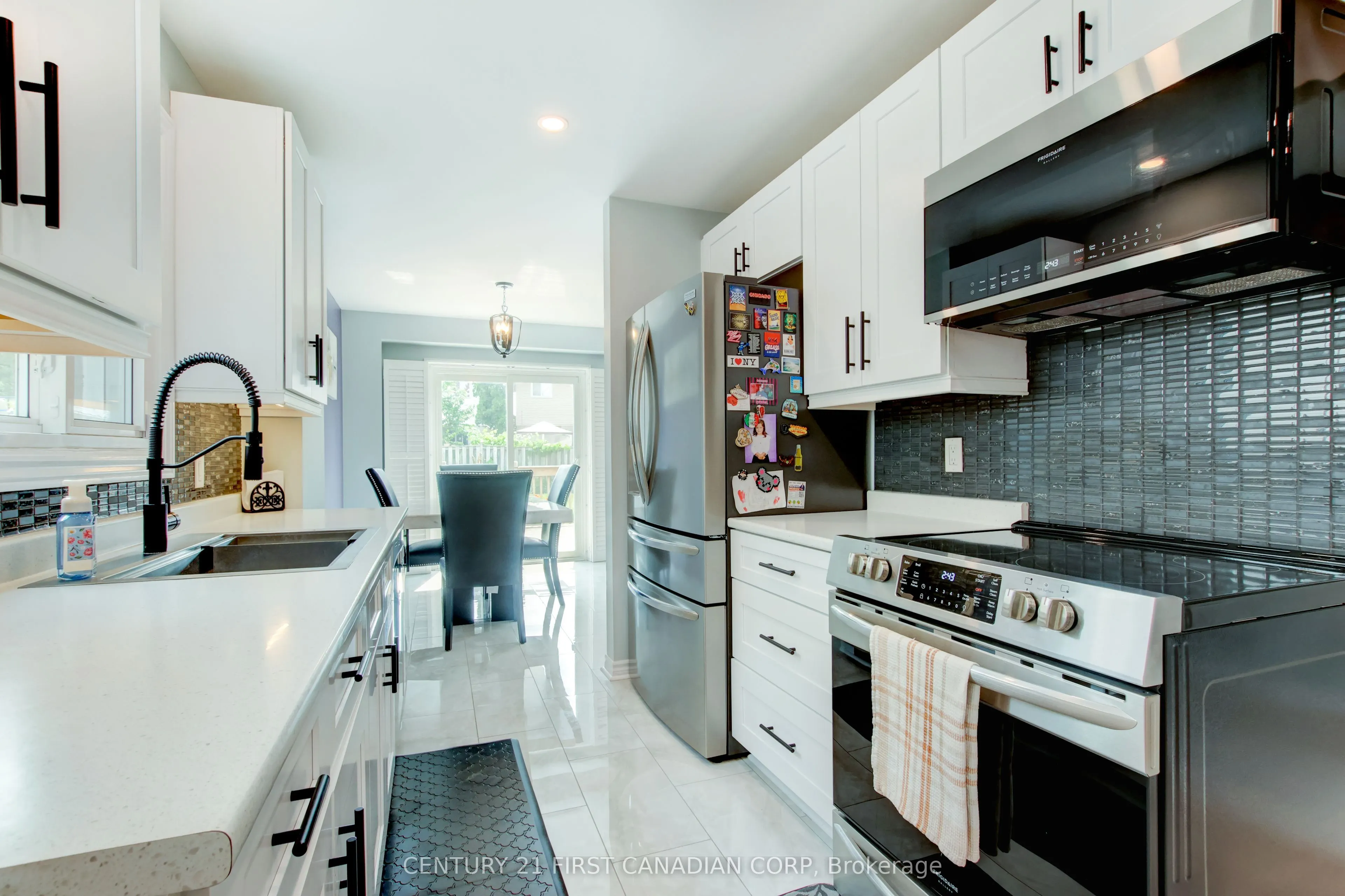 79 Newbridge Crescent