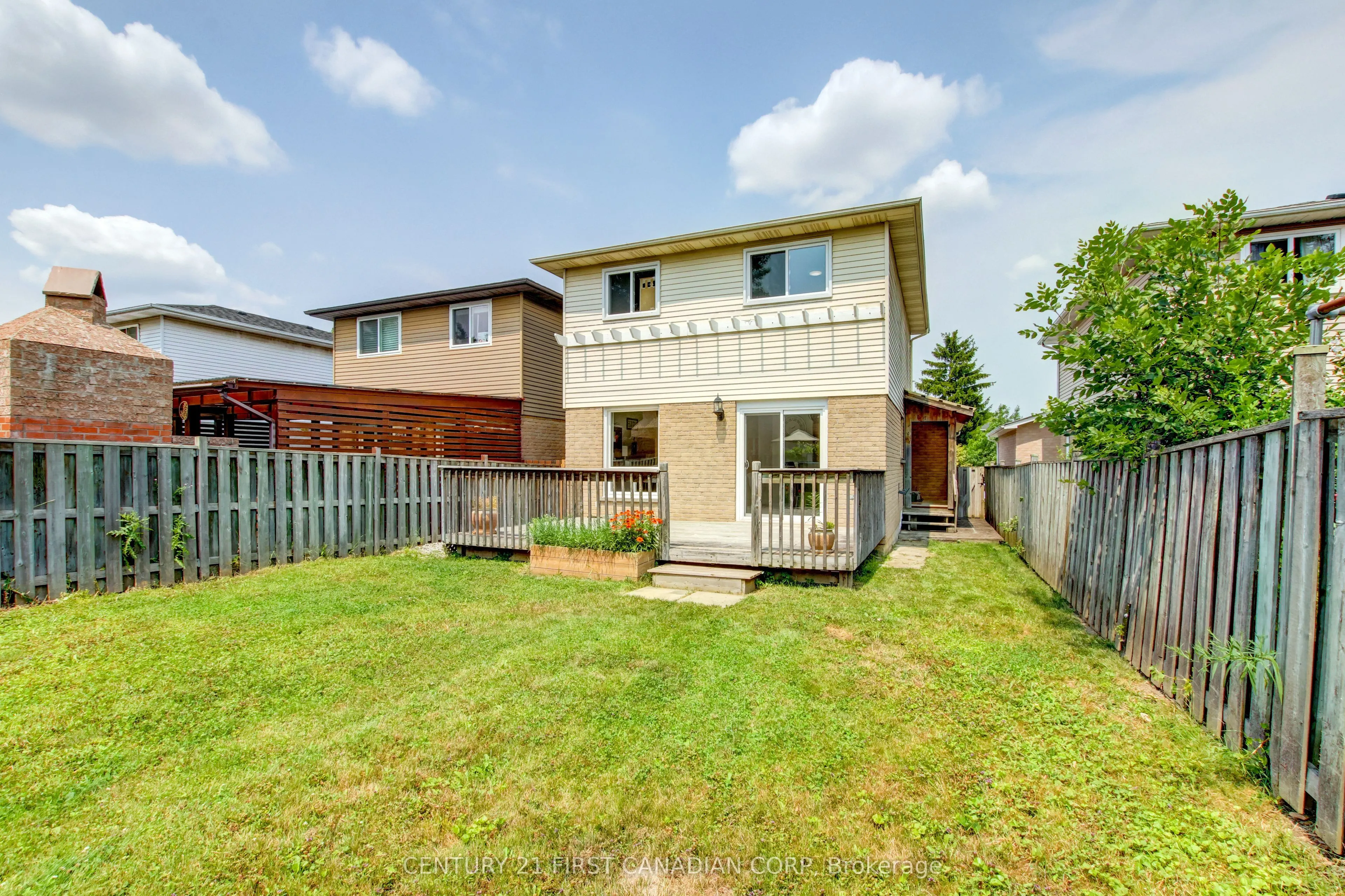 79 Newbridge Crescent