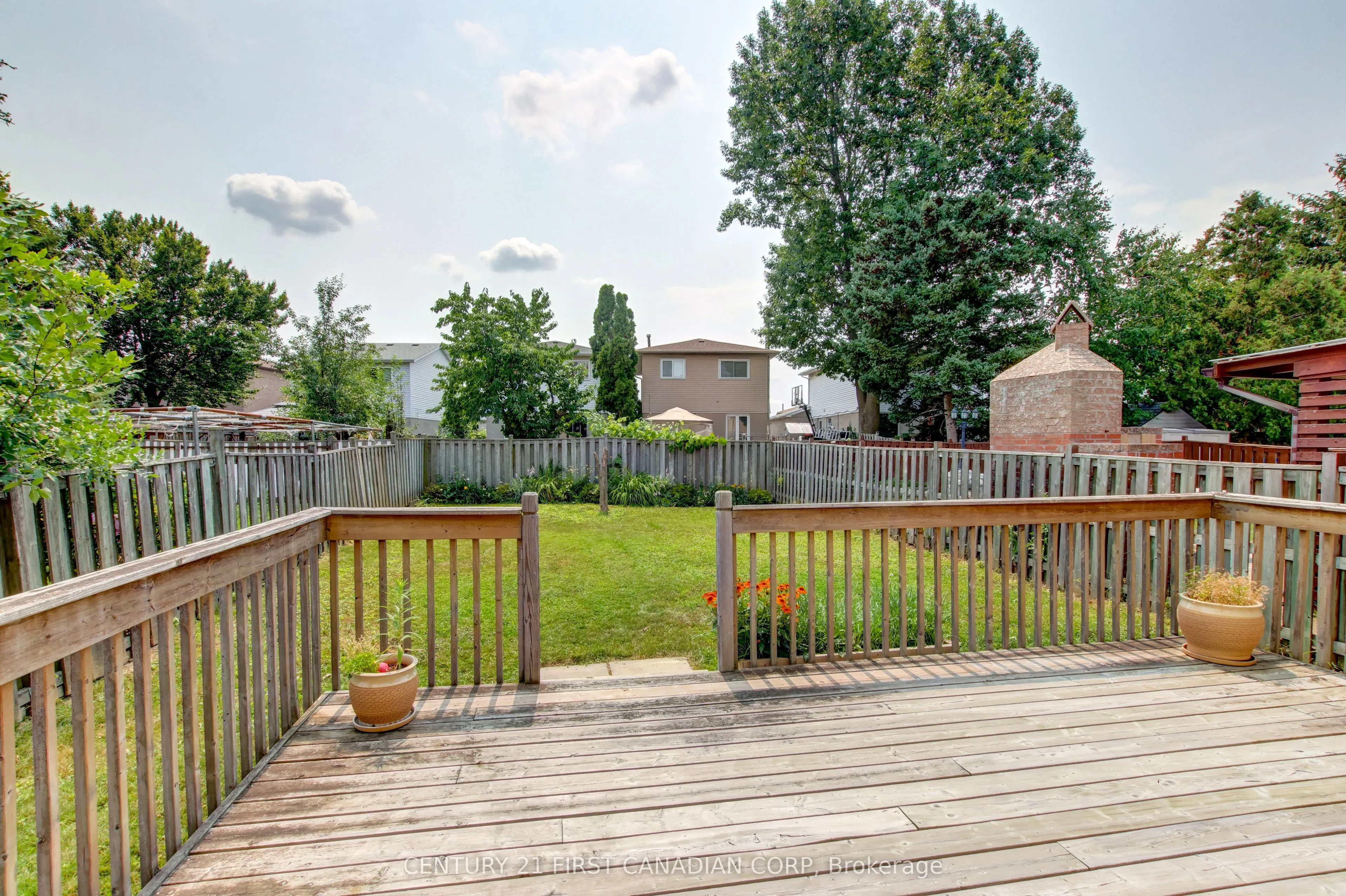 79 Newbridge Crescent