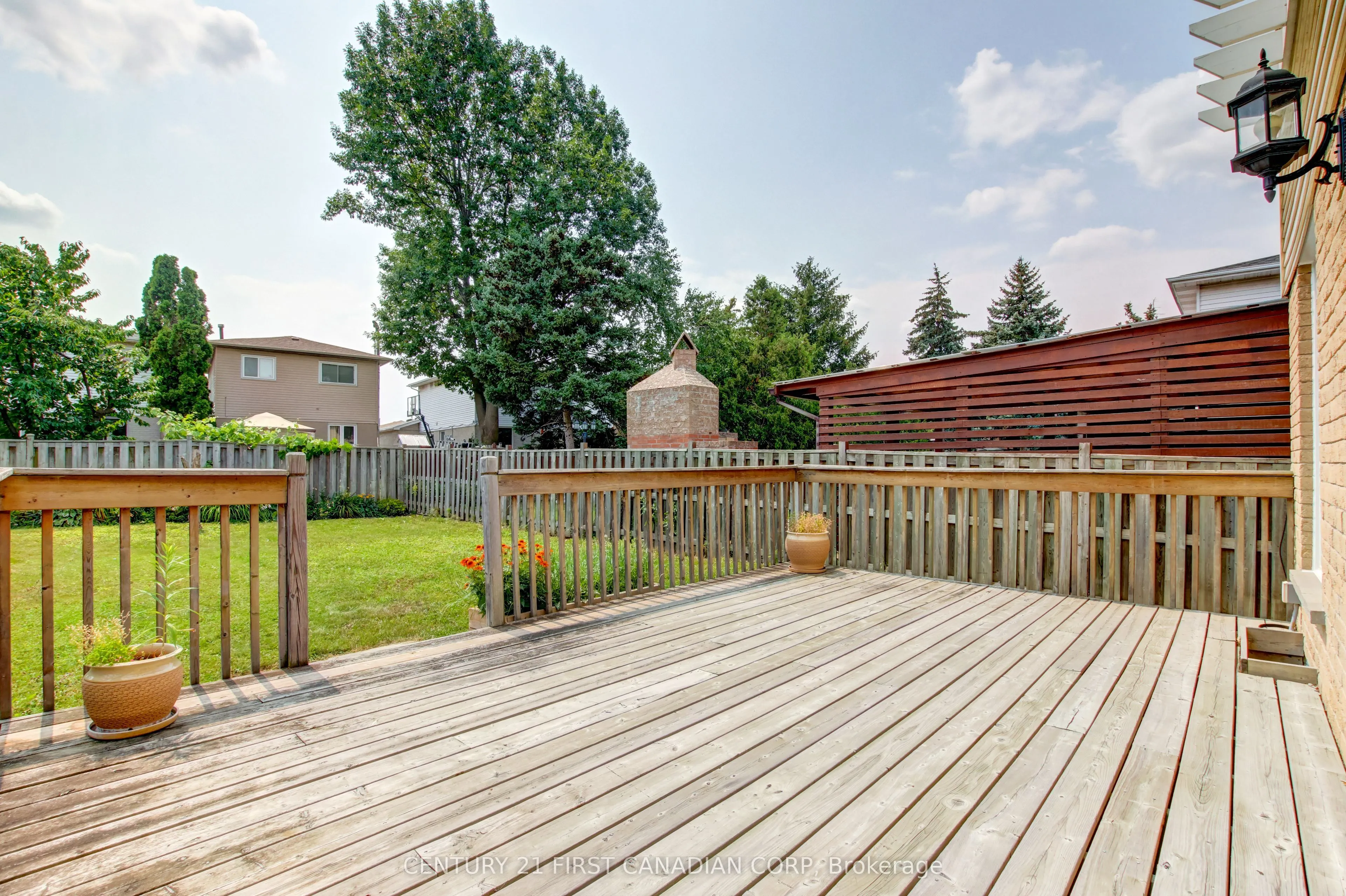 79 Newbridge Crescent