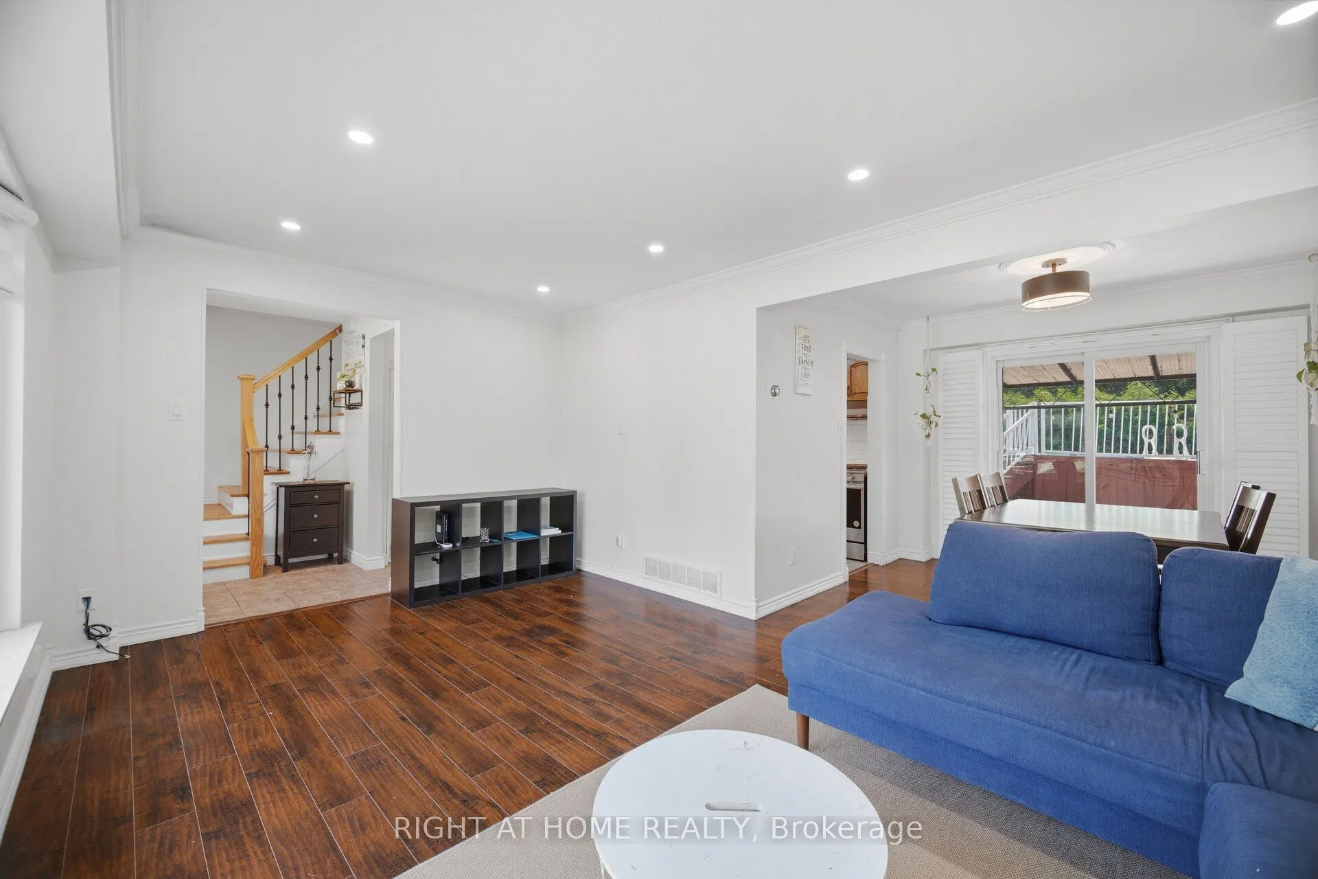 4 Rosefield Drive
