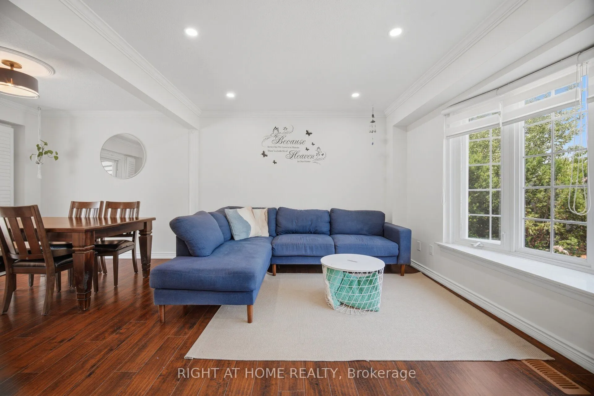 4 Rosefield Drive