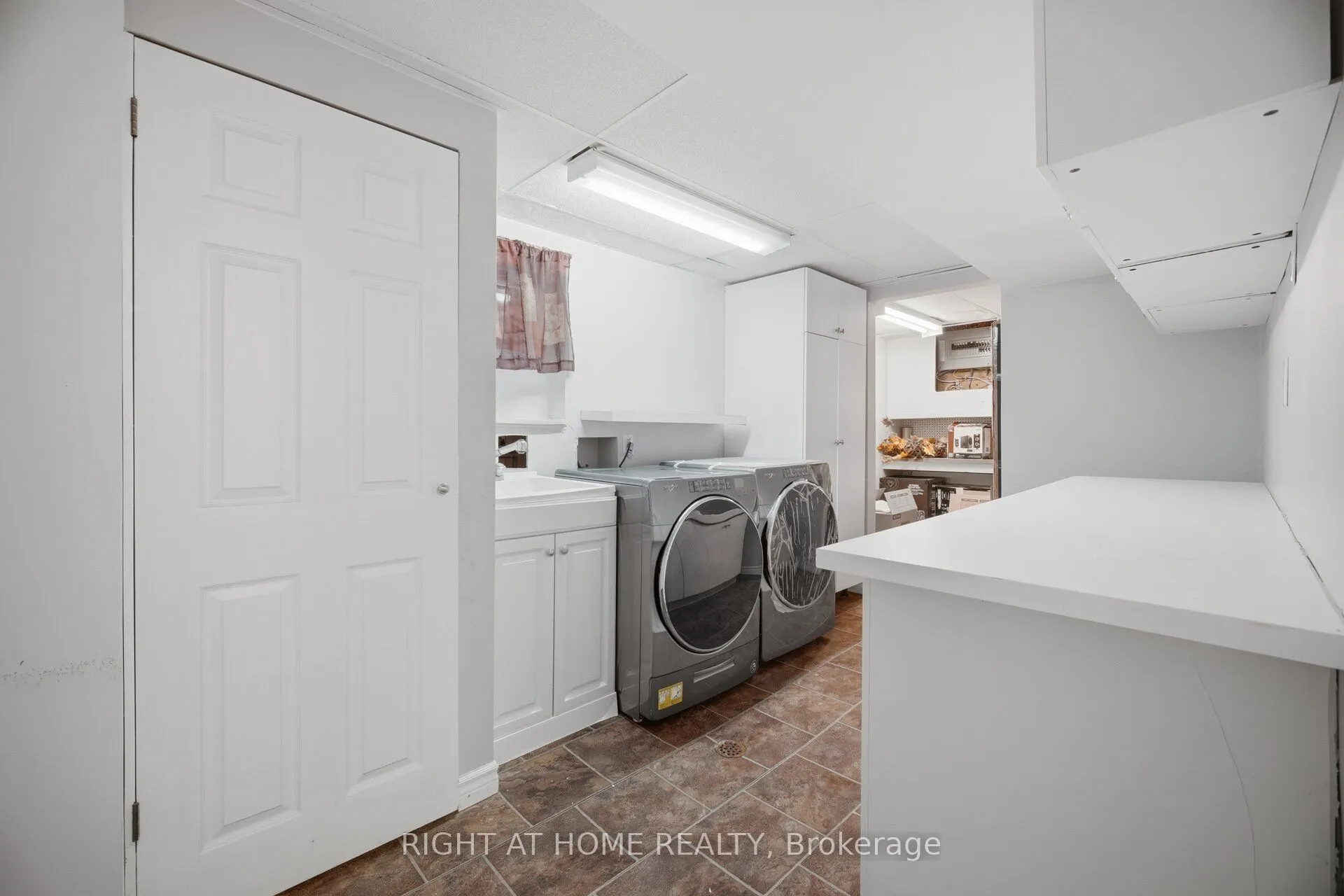 4 Rosefield Drive