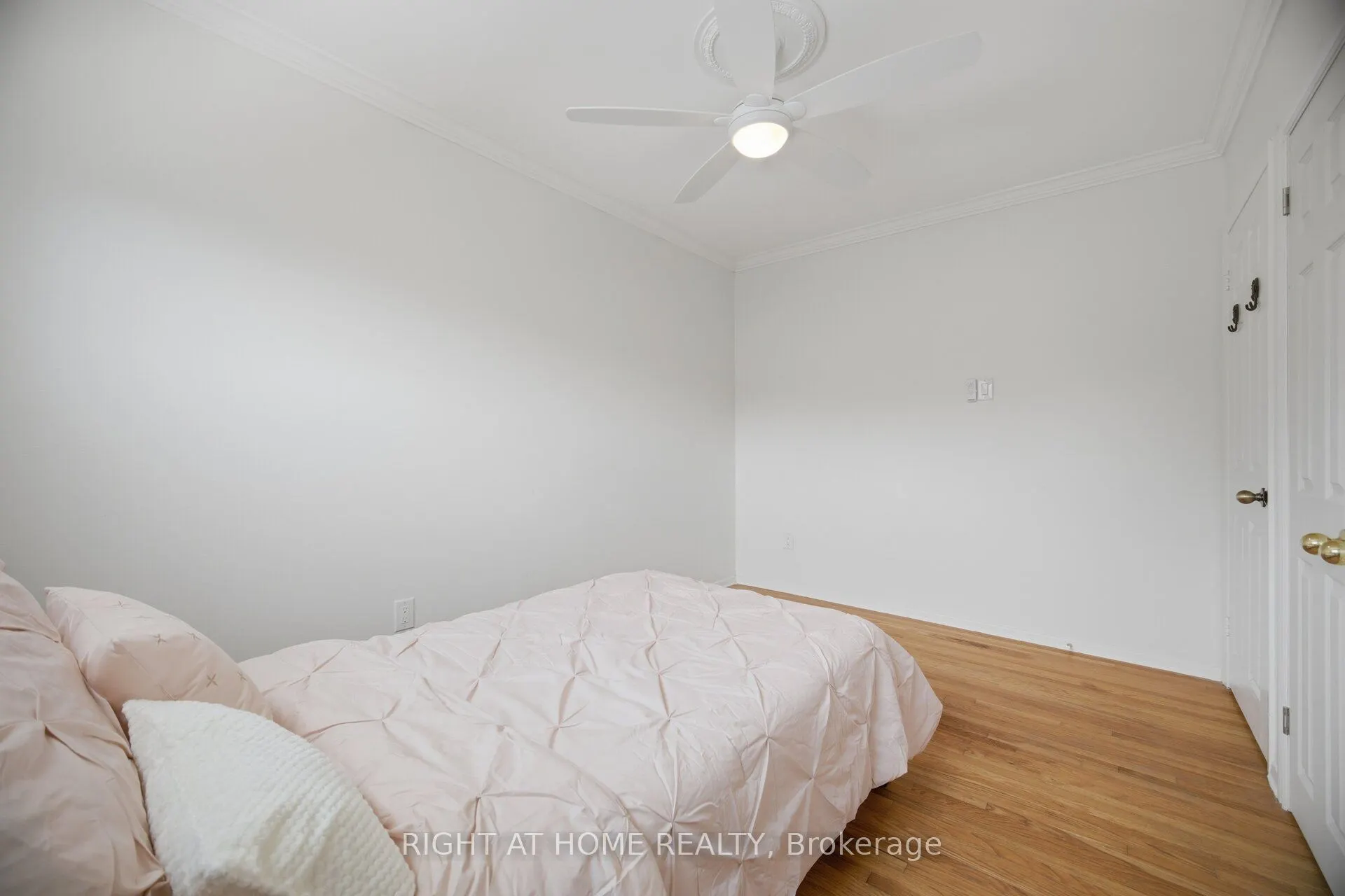 4 Rosefield Drive